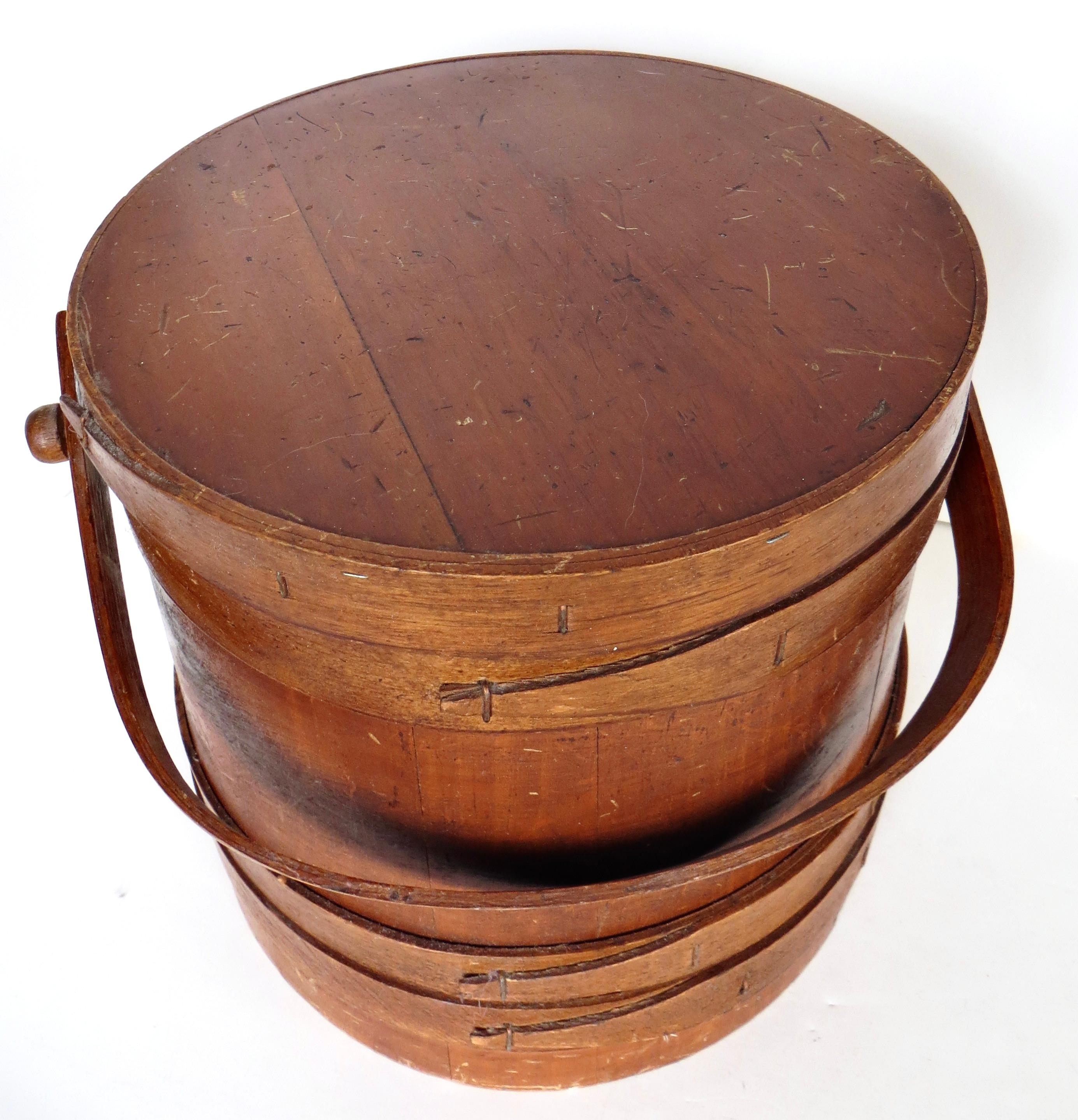 American Fine Quality Late 19th Century Pennsylvania Shaker Bucket With Lid. All Original For Sale