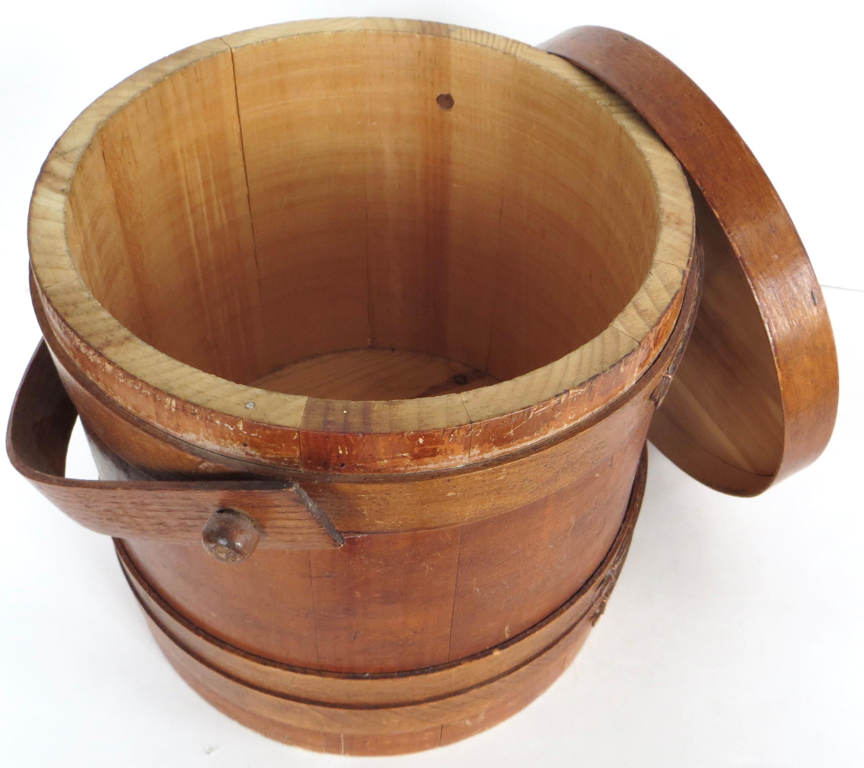 Wood Fine Quality Late 19th Century Pennsylvania Shaker Bucket With Lid. All Original For Sale