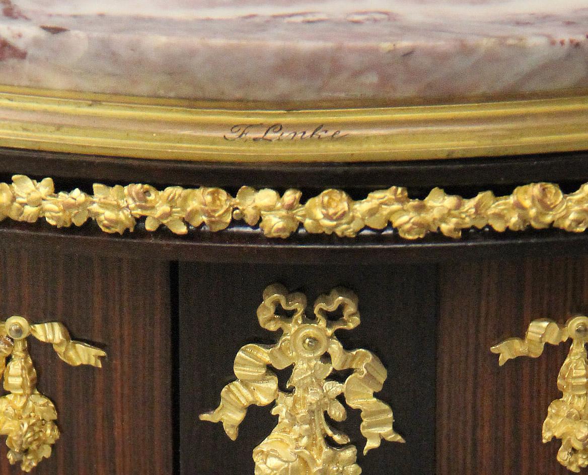 Fine Quality Louis XVI Style Gilt Bronze Mounted Lamp Table By François Linke For Sale 1