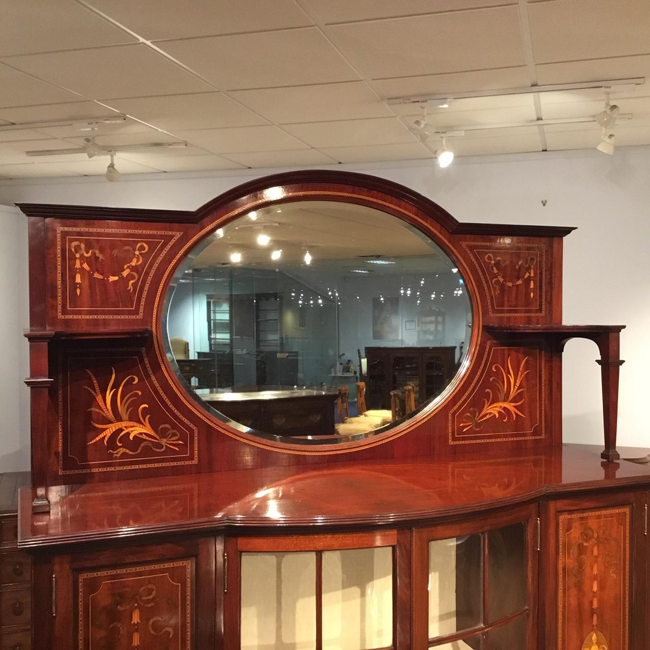 Fine Quality Mahogany Inlaid Edwardian Period Display Cabinet 11