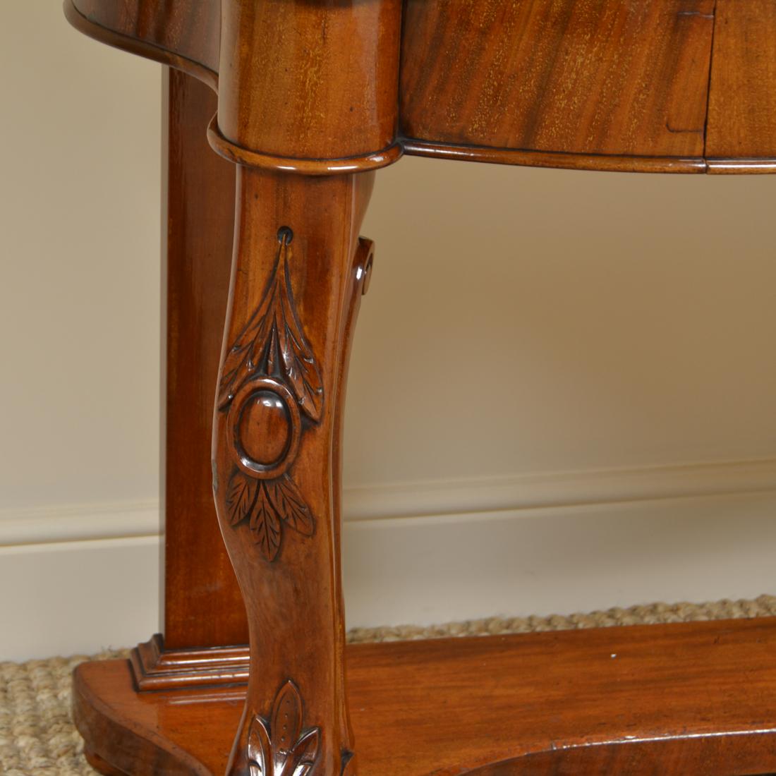 British Fine Quality Marble-Top Victorian Antique Console Table