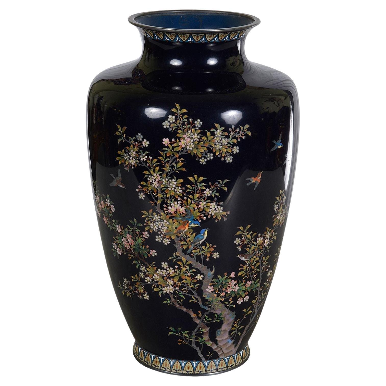 Fine quality Meiji period Japanese Cloisonné vase.