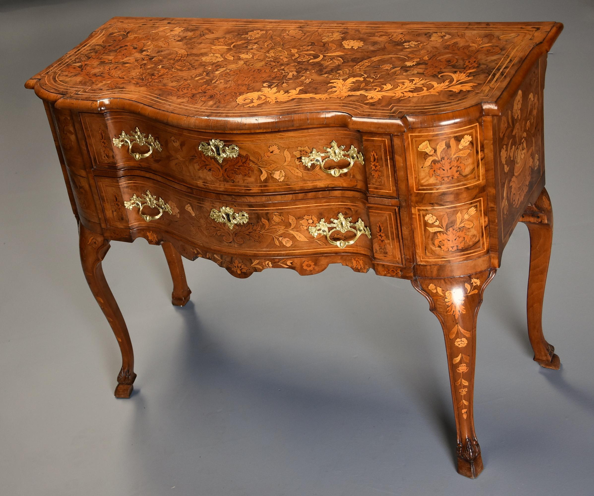Fine Quality Mid-19th Century Floral Marquetry Walnut Lowboy of Serpentine Form For Sale 7