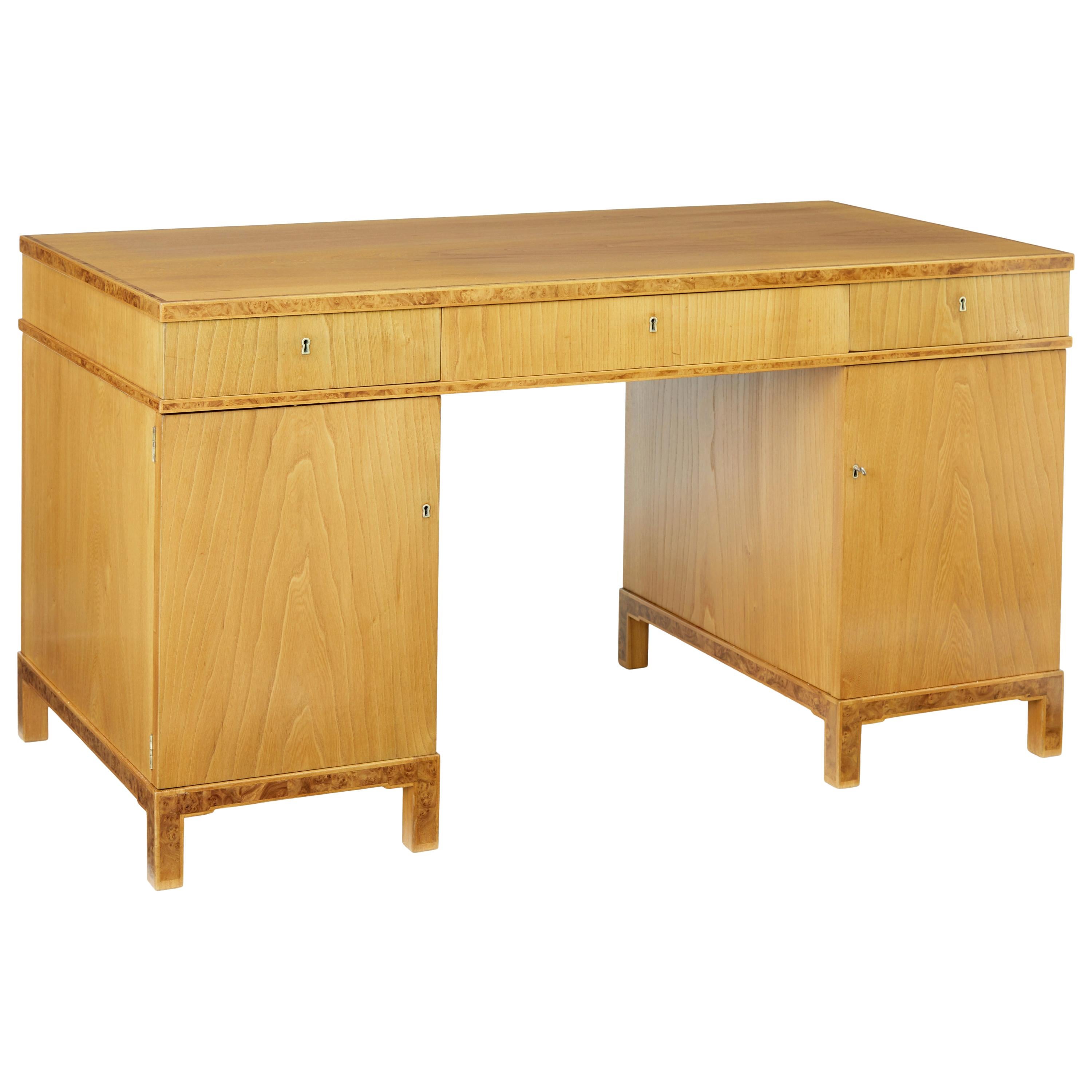 Fine Quality Mid20th Century Scandinavian Elm Pedestal Desk For Sale
