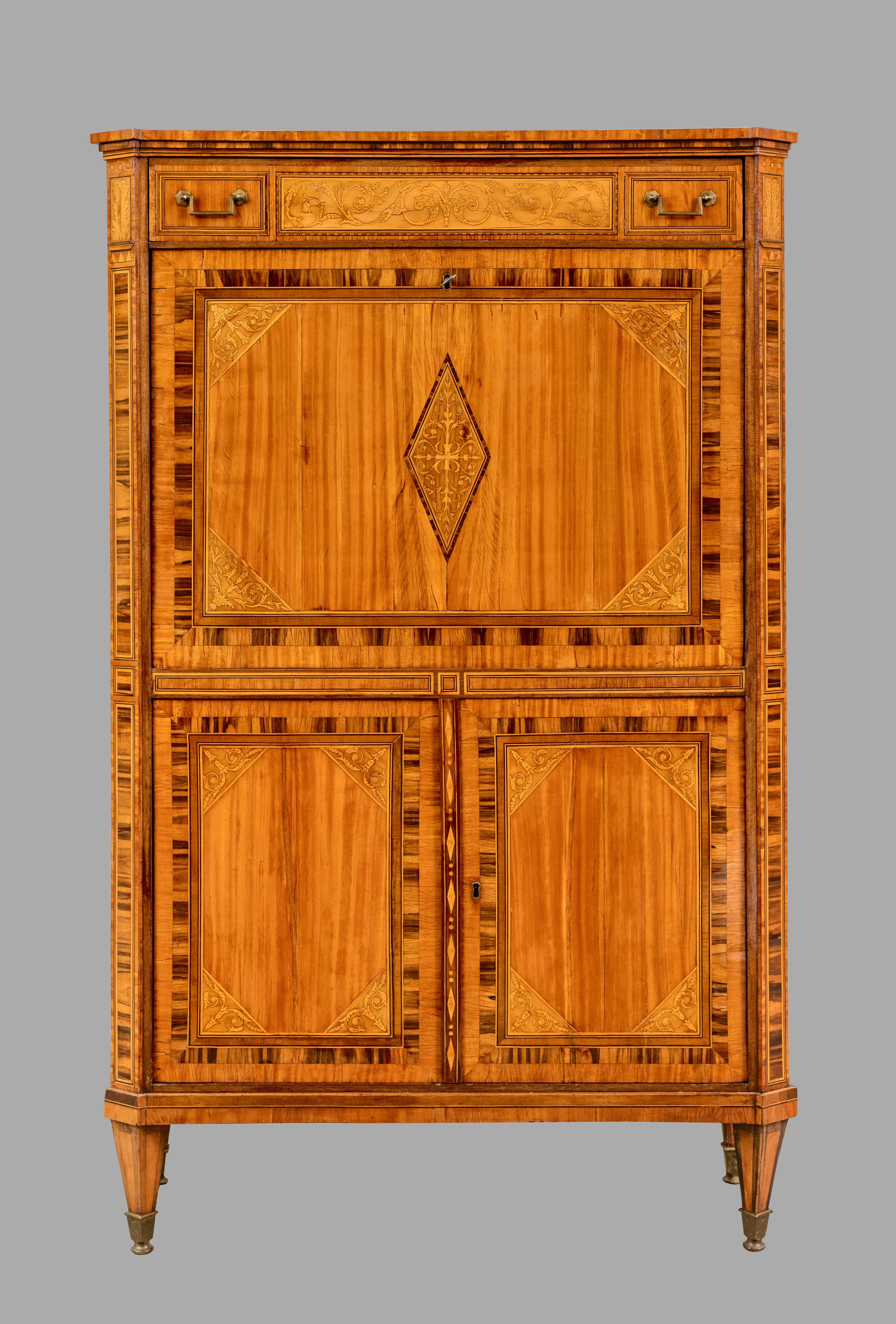 Dutch Neoclassical Inlaid Satinwood Secretaire Abattant In Good Condition In San Francisco, CA