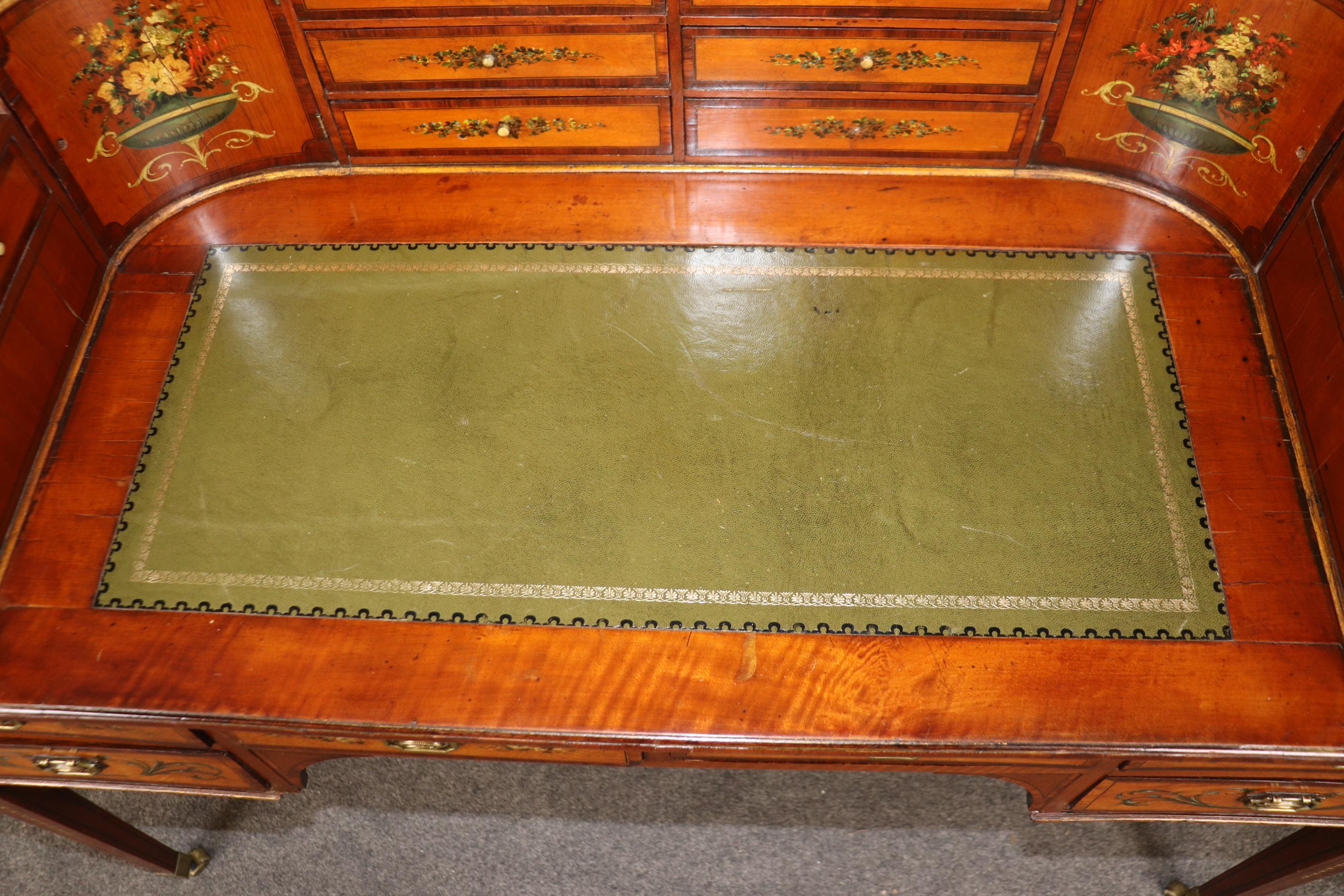 Carlton House-Schreibtisch in hoher Qualität, bemalter englischer Adams-Satinholz, Carlton im Angebot 7