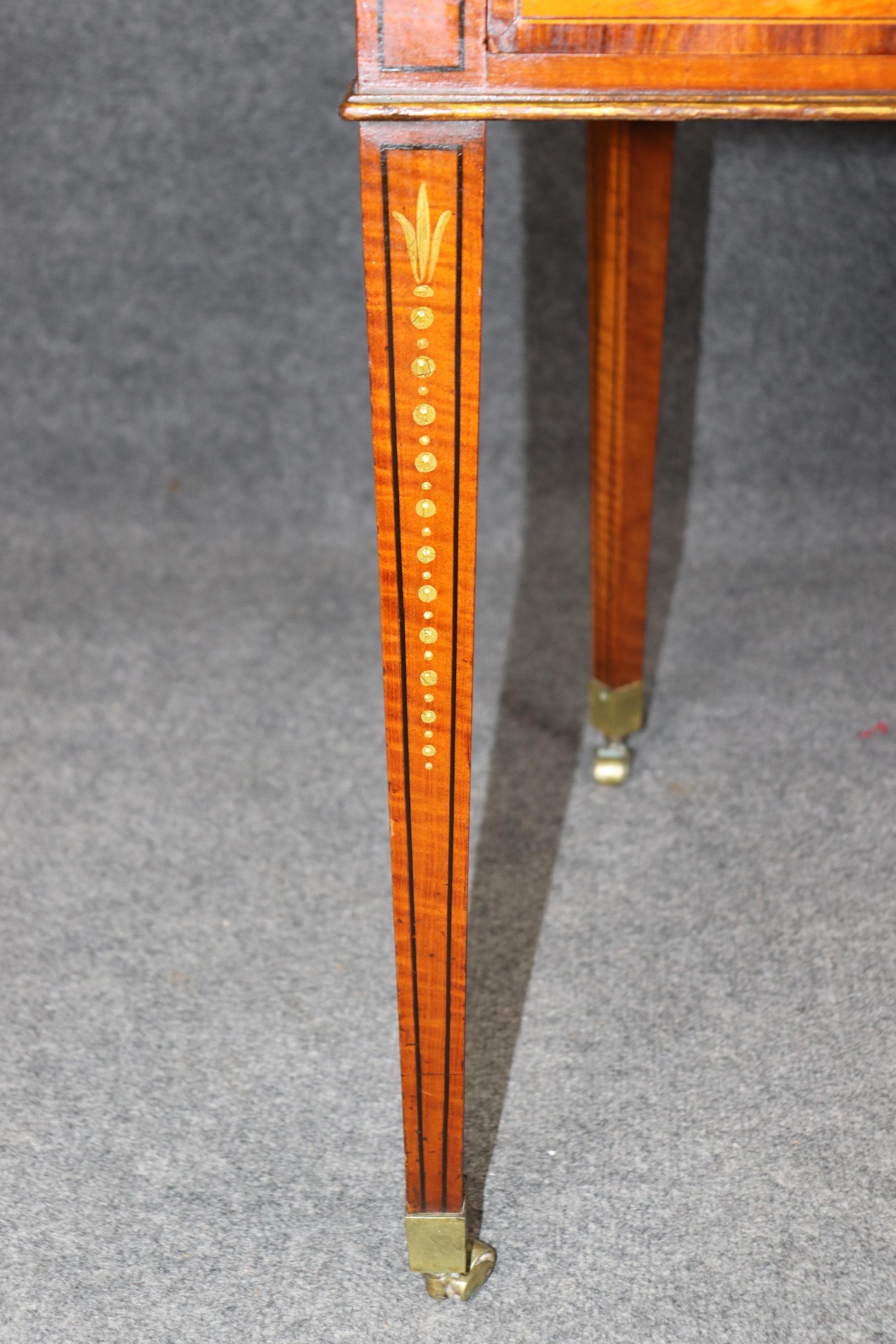 Carlton House-Schreibtisch in hoher Qualität, bemalter englischer Adams-Satinholz, Carlton im Angebot 1