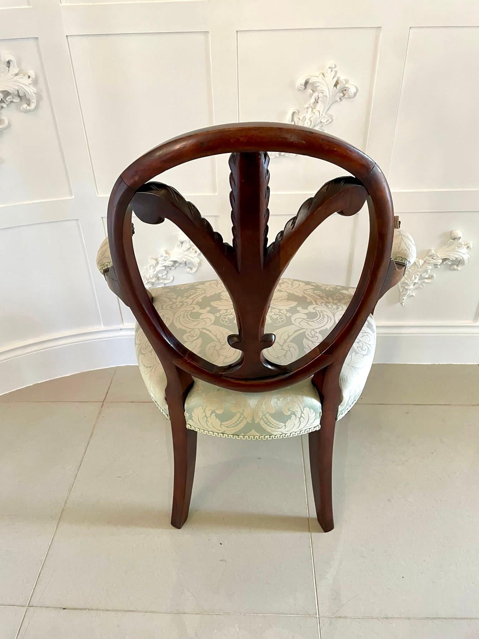 Fine Quality Pair of Antique Carved Mahogany Armchairs In Good Condition For Sale In Suffolk, GB