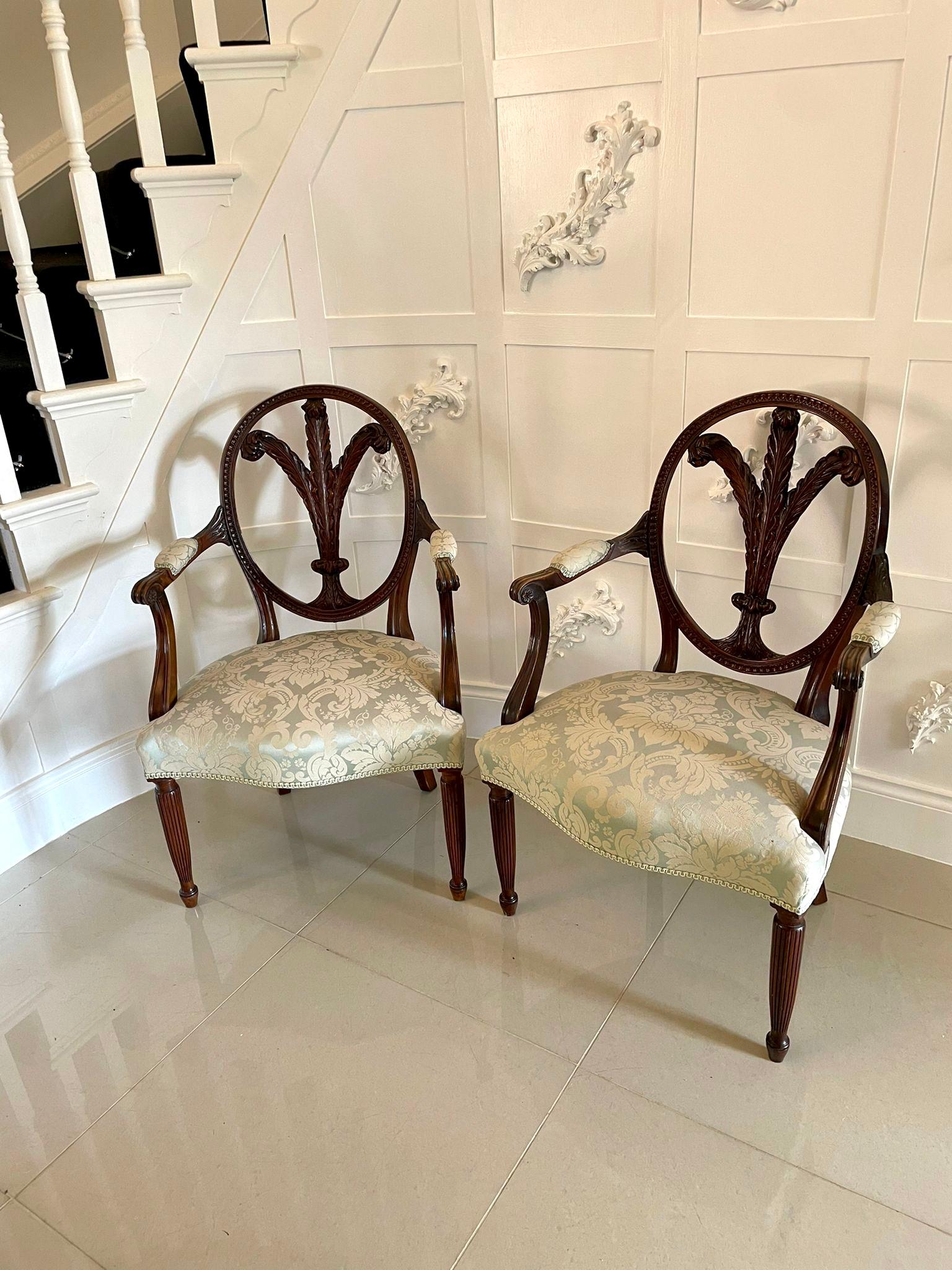 Fine Quality Pair of Antique Carved Mahogany Armchairs For Sale 2