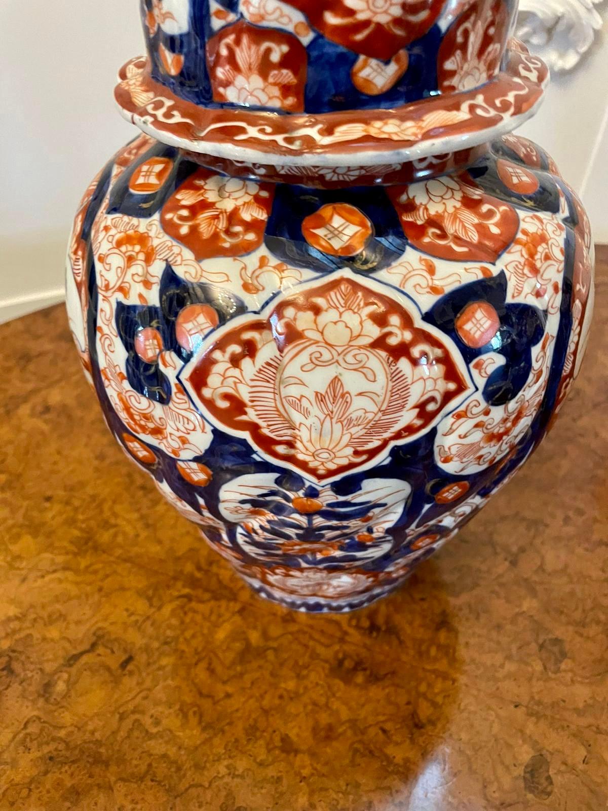 Fine Quality Pair of Antique Japanese Imari Lidded Vases For Sale 7