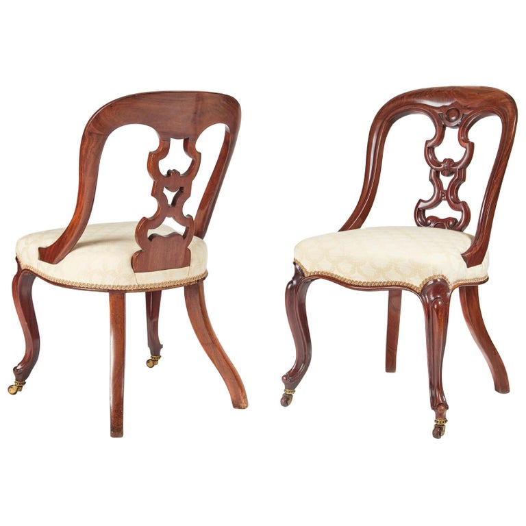 Fine Quality Pair of Antique Victorian Mahogany Side or Hall Chairs at ...