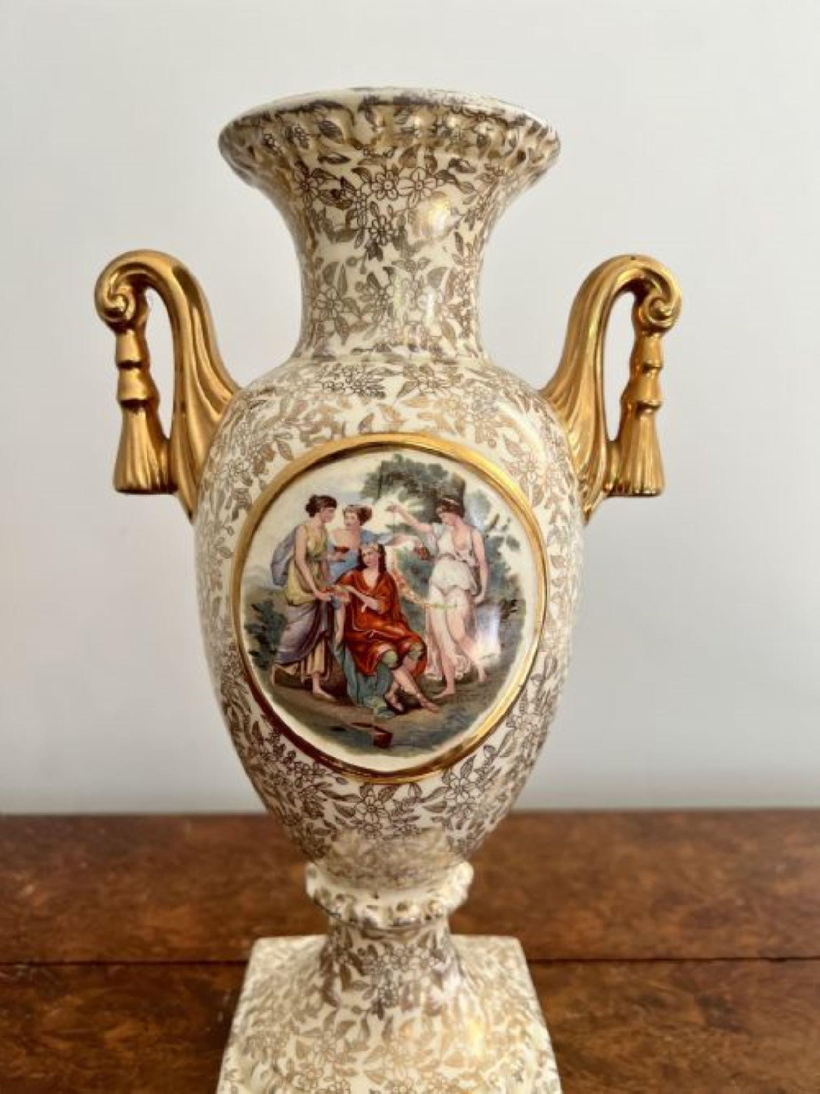 Fine quality pair of antique Victorian vases  For Sale 1