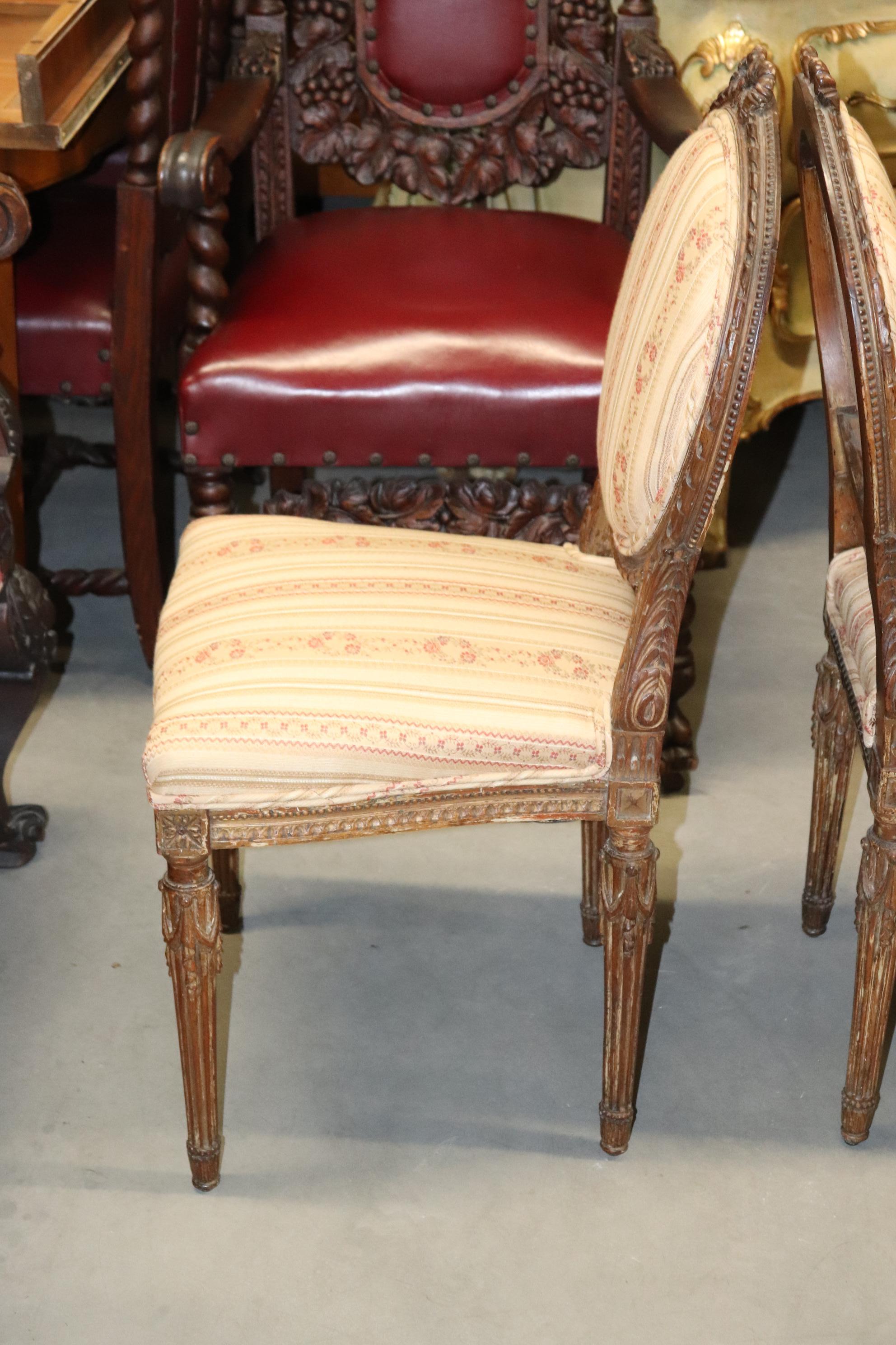 Fine Quality Pair of French Louis XVI Carved Side Chairs, Circa 1940s For Sale 4