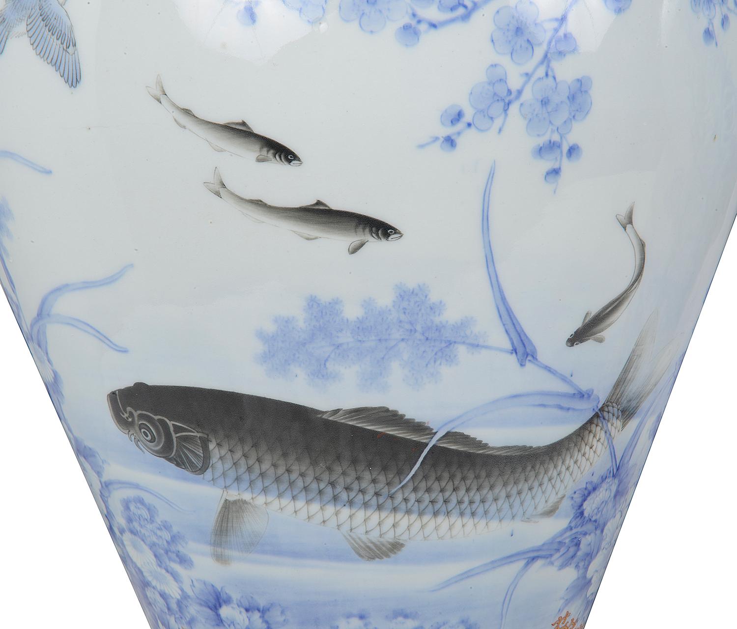 Japonisme Fine Quality Pair of Japanese Fukagawa Imari Vases