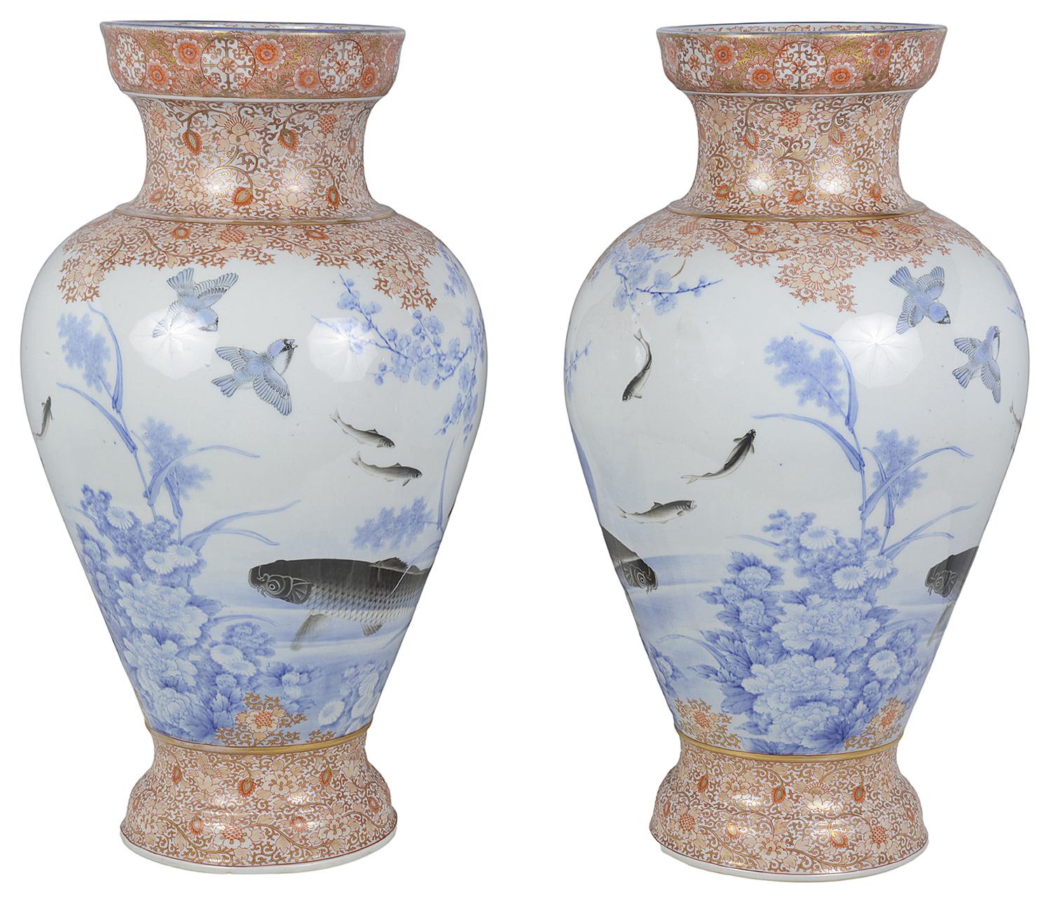 19th Century Fine Quality Pair of Japanese Fukagawa Imari Vases