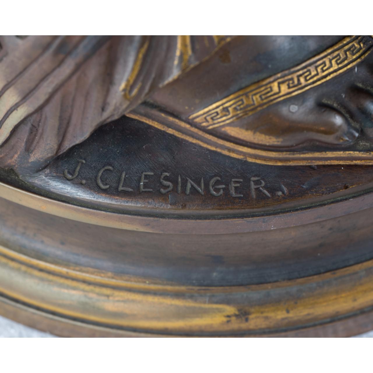 Paire de statues en bronze patiné de qualité supérieure de Jean-Baptiste Clsinger en vente 1