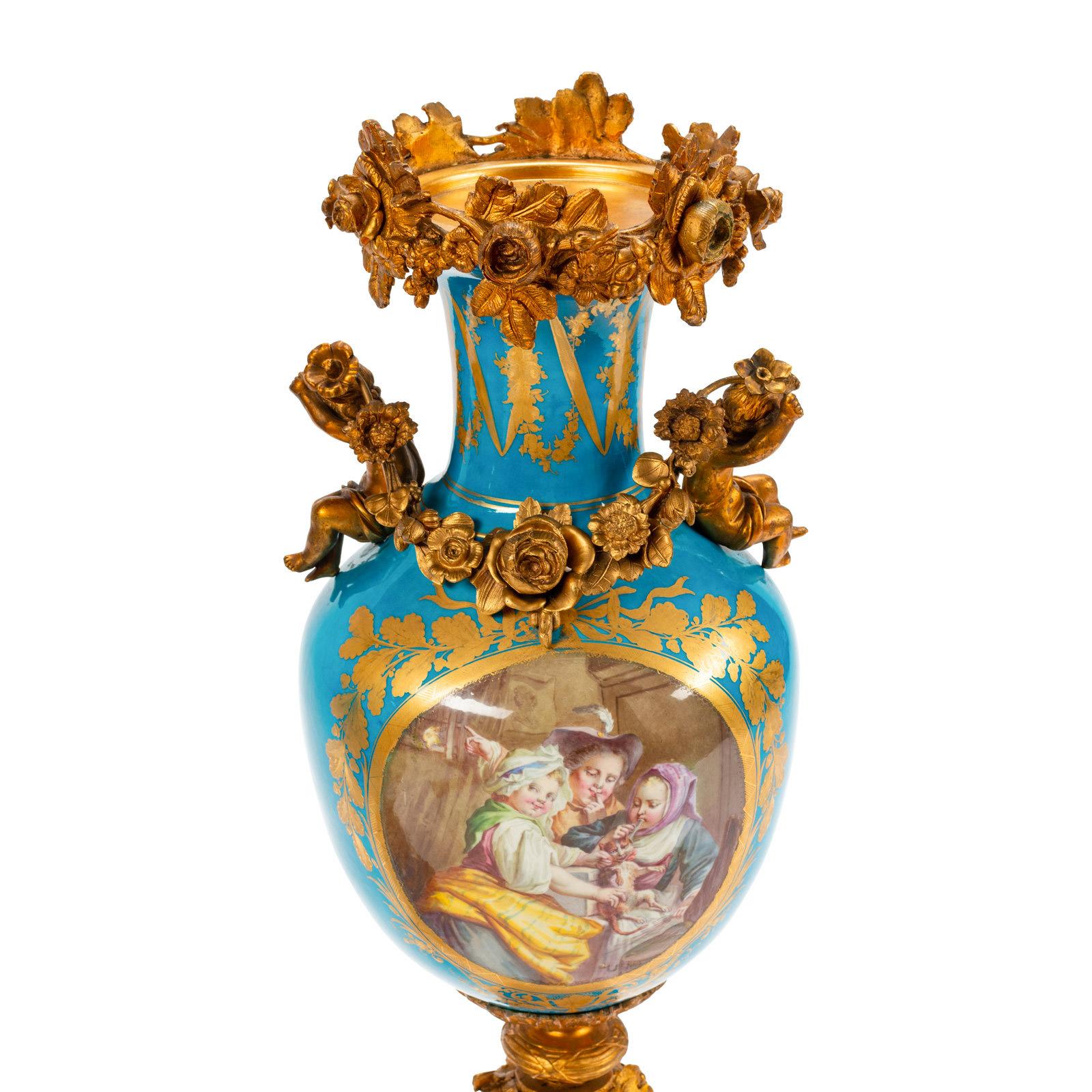 Gilt Fine Quality Pair of Sèvres Style Ormolu-Mounted Porcelain Urns with Cherubs For Sale