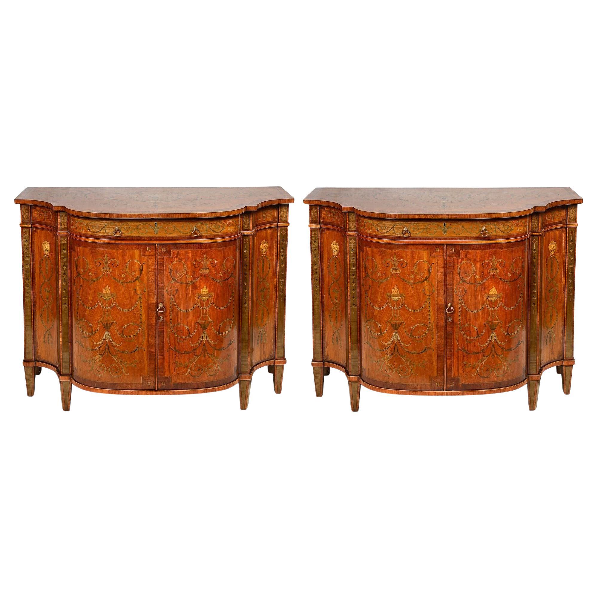 Coppia di credenze ad arco Sheraton Revival di alta qualità, circa 1890