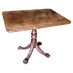 Fine quality Regency small breakfast/ lamp table