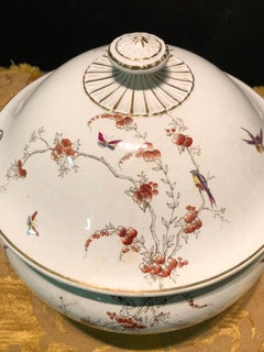 Fine Quality Richard Ginori Soup Toureen, 20th Century