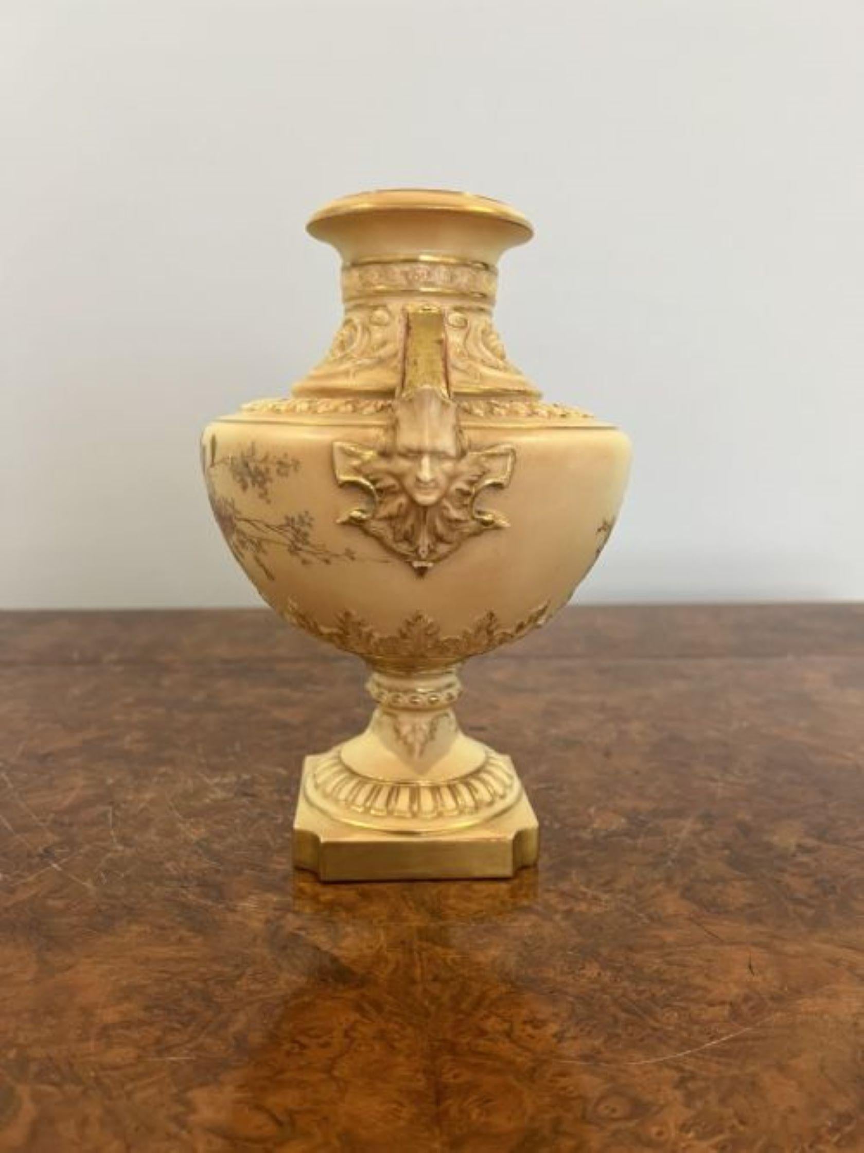 20th Century Fine quality Royal Worcester vase  For Sale