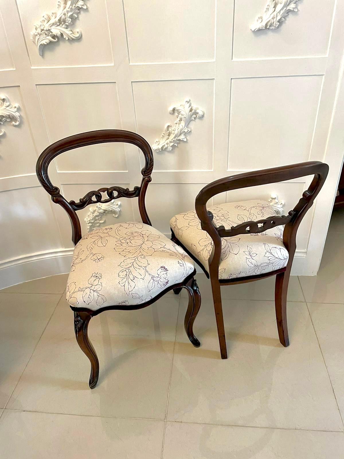 Milieu du XIXe siècle Ensemble de 6 chaises de salle à manger de qualité supérieure en acajou de style victorien ancien en vente