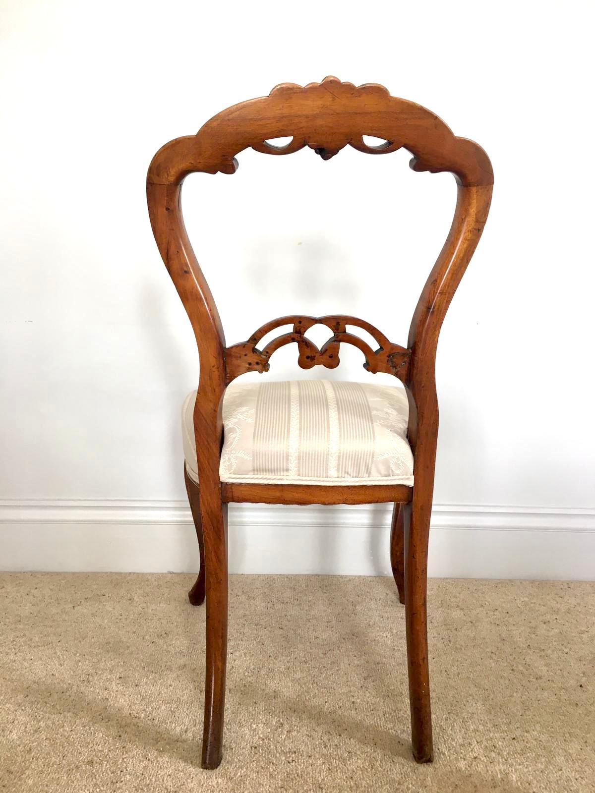 Fine Quality Set of Four Victorian Carved Walnut Dining Chairs 5