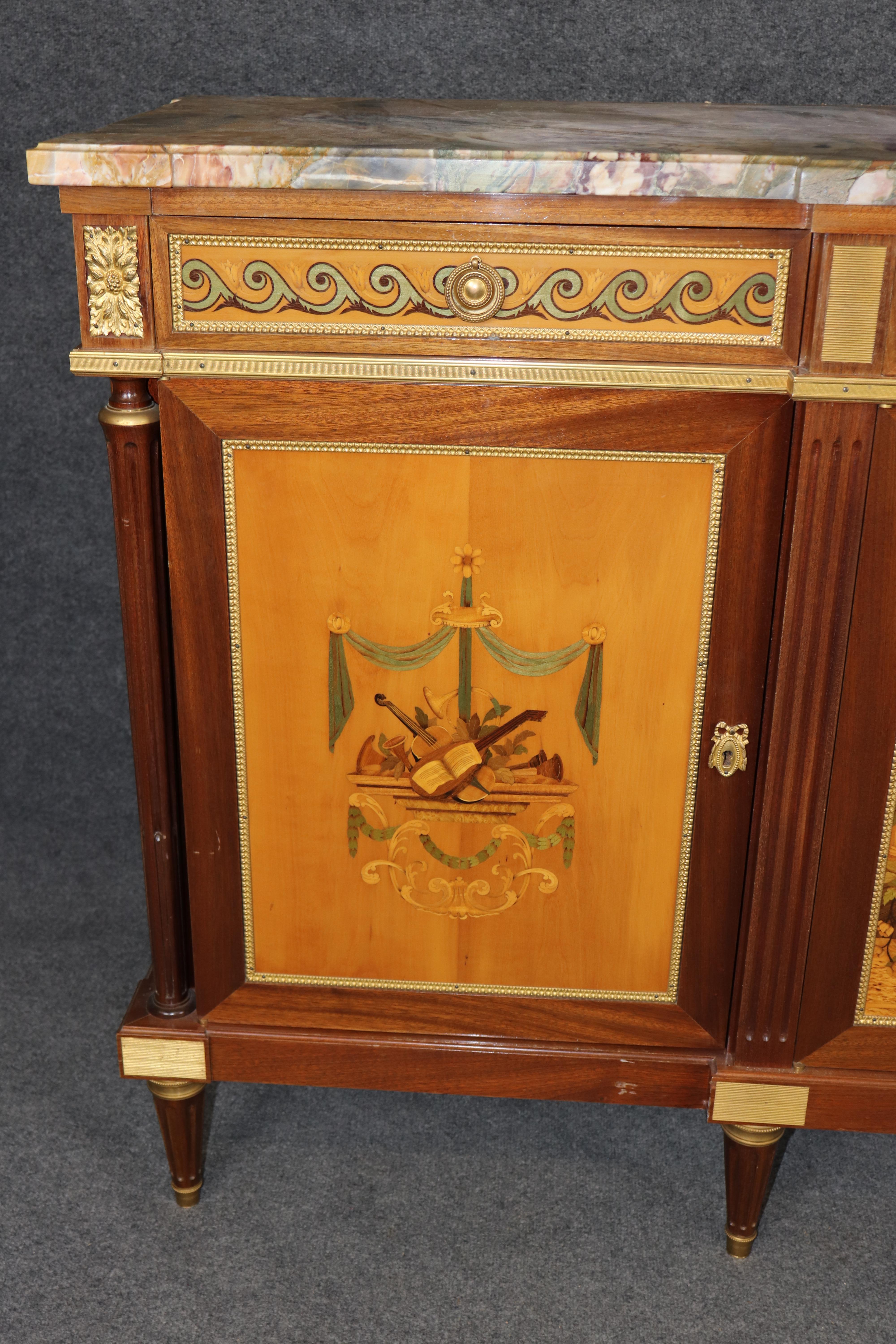 Credenza Luigi XVI con piano in marmo intarsiato, firmata e di ottima qualità. in vendita 9