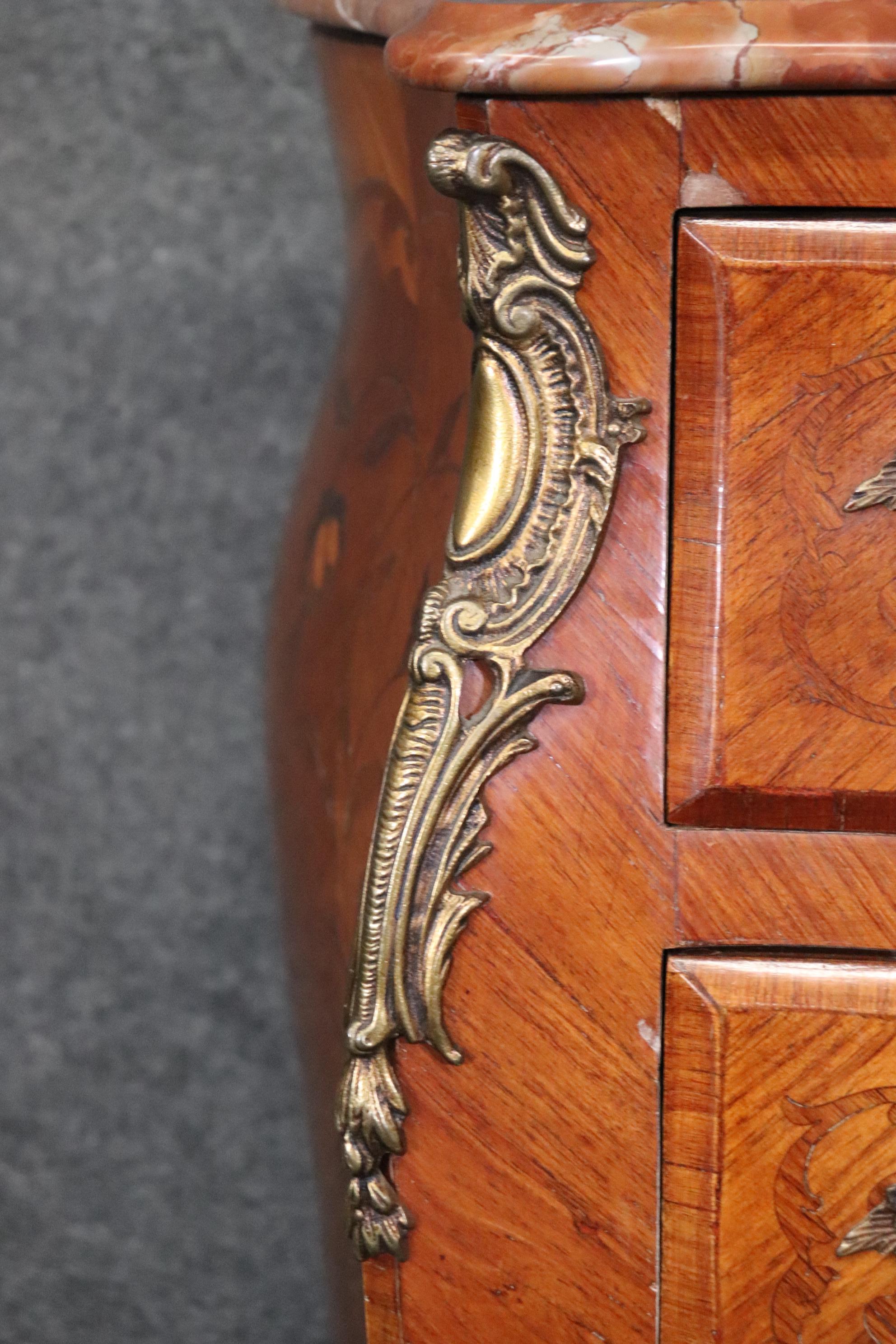 Feine Qualität Drei Schubladen Französisch Louis XV Marmorplatte Kommode  im Angebot 7
