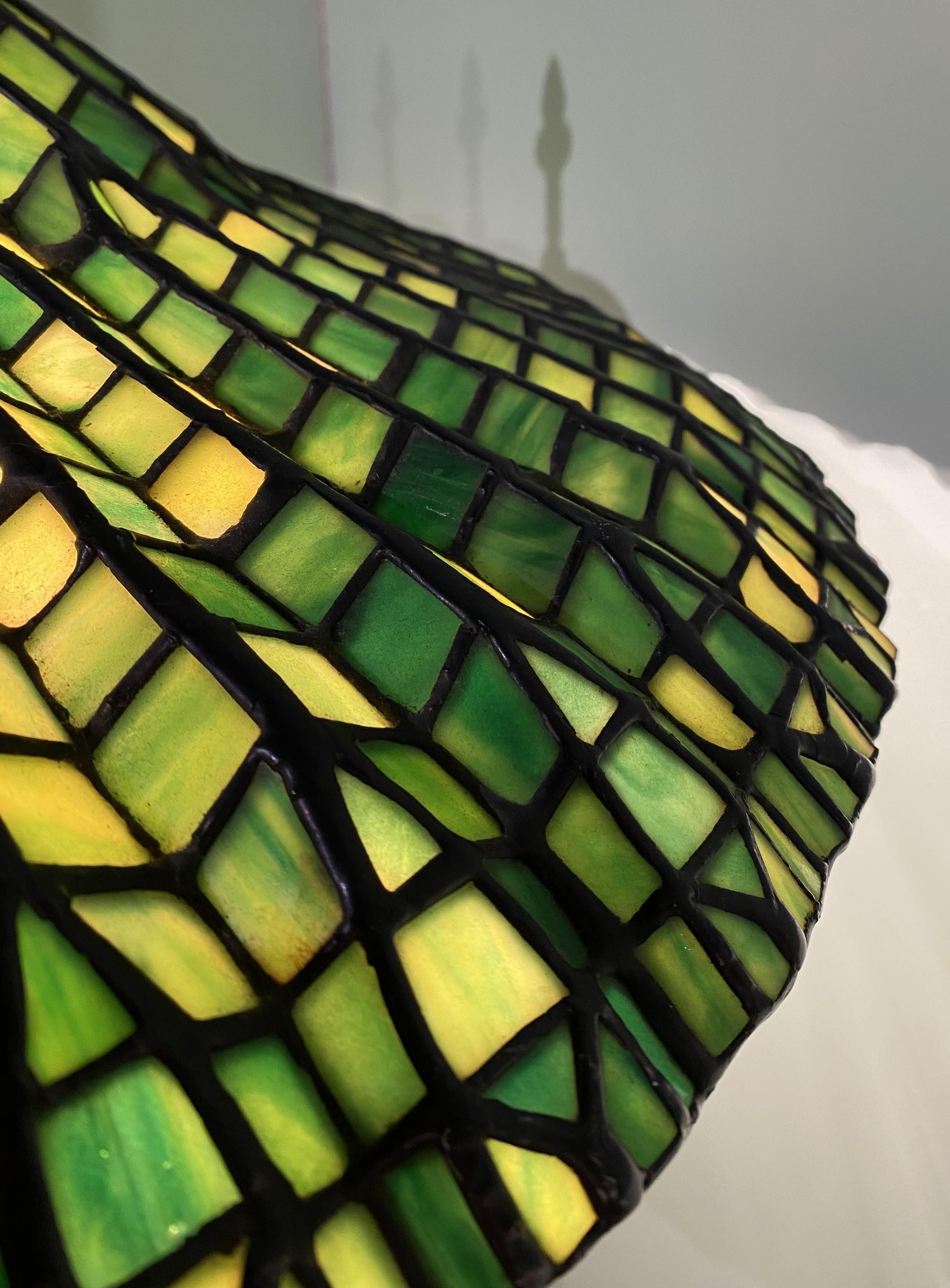 Fine Quality Tiffany Studios Style Lotus Leaded Glass Floor Lamp 3