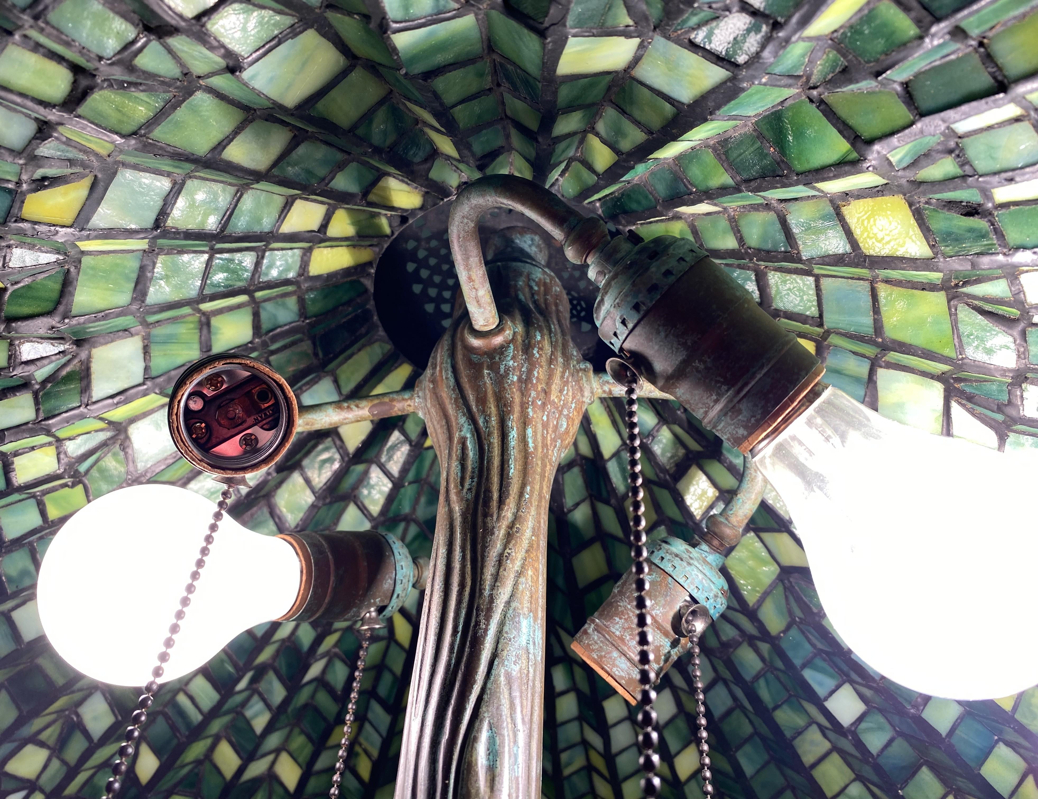 Fine Quality Tiffany Studios Style Lotus Leaded Glass Floor Lamp 4