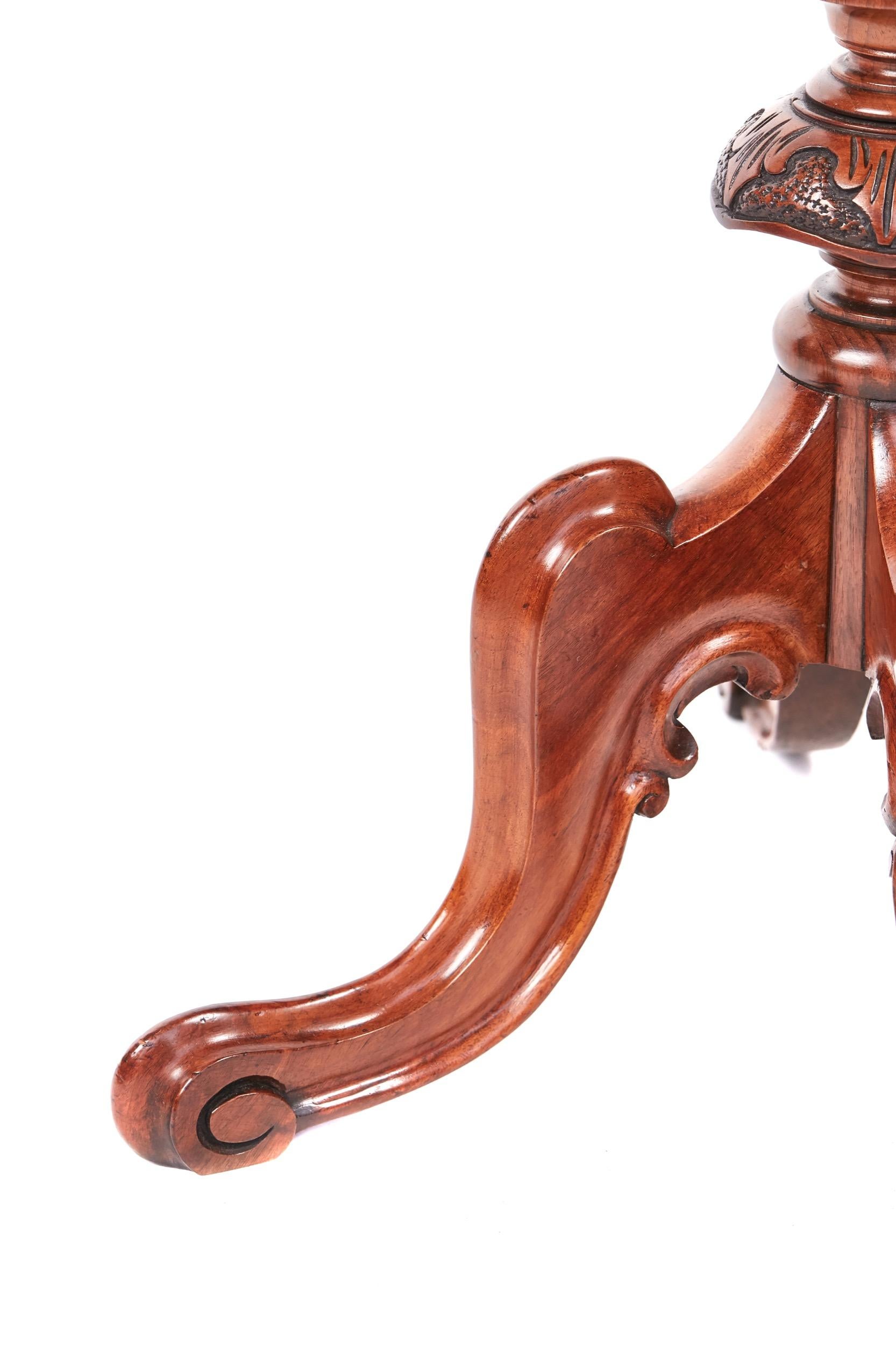 Fine Quality Victorian Burr Walnut Drop Leaf Lamp Table For Sale 3