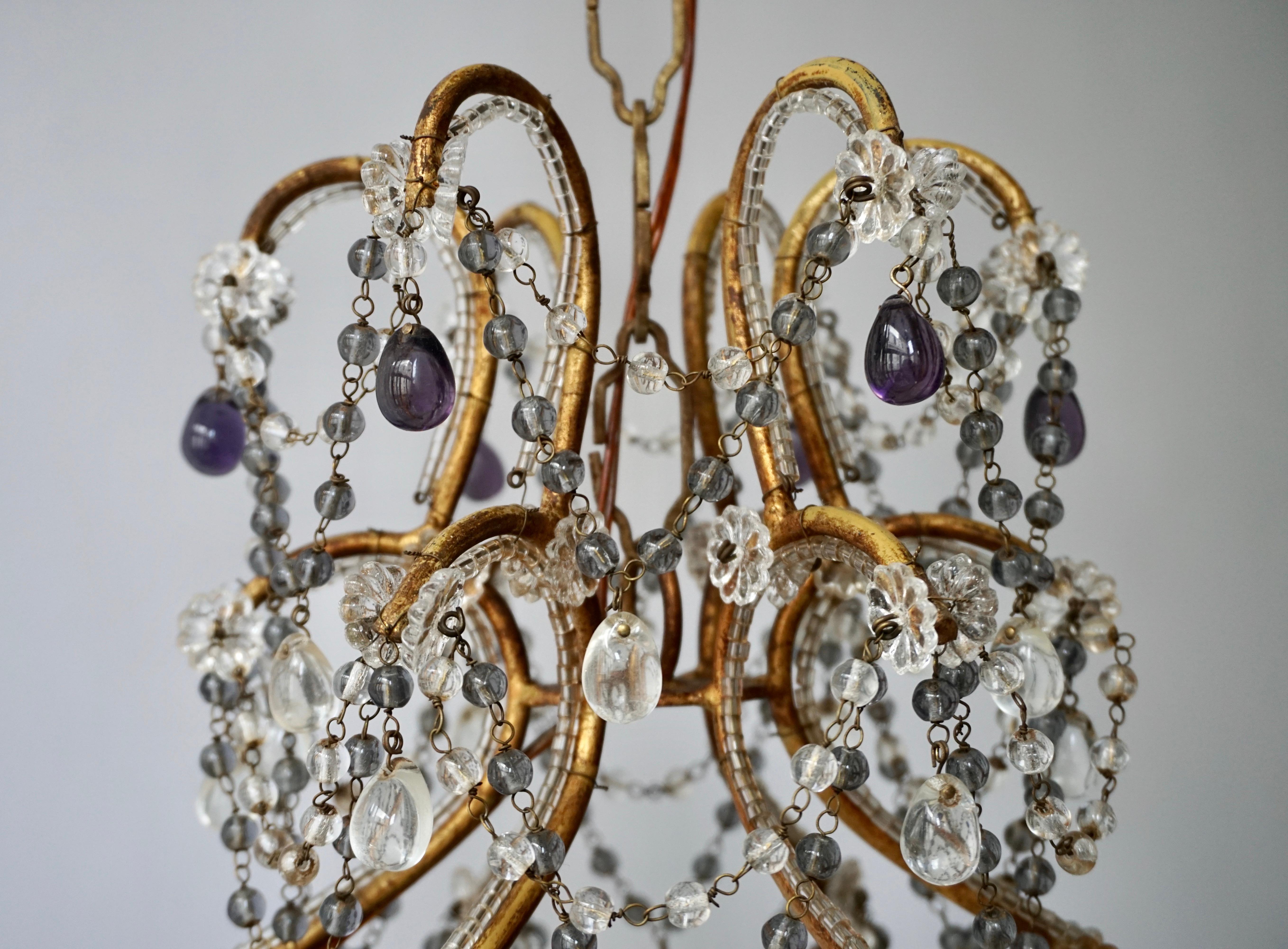 Fine Quality Victorian Chandelier with Purple Glass In Good Condition For Sale In Antwerp, BE