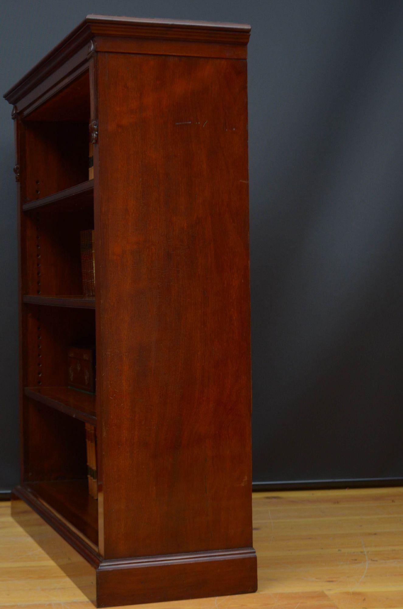 Fine Quality Victorian Mahogany Open Bookcase For Sale 10