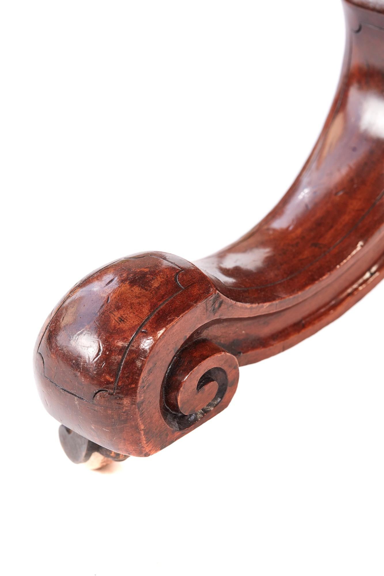 European Fine Quality Victorian Oval Burr Walnut Inlaid Centre Table
