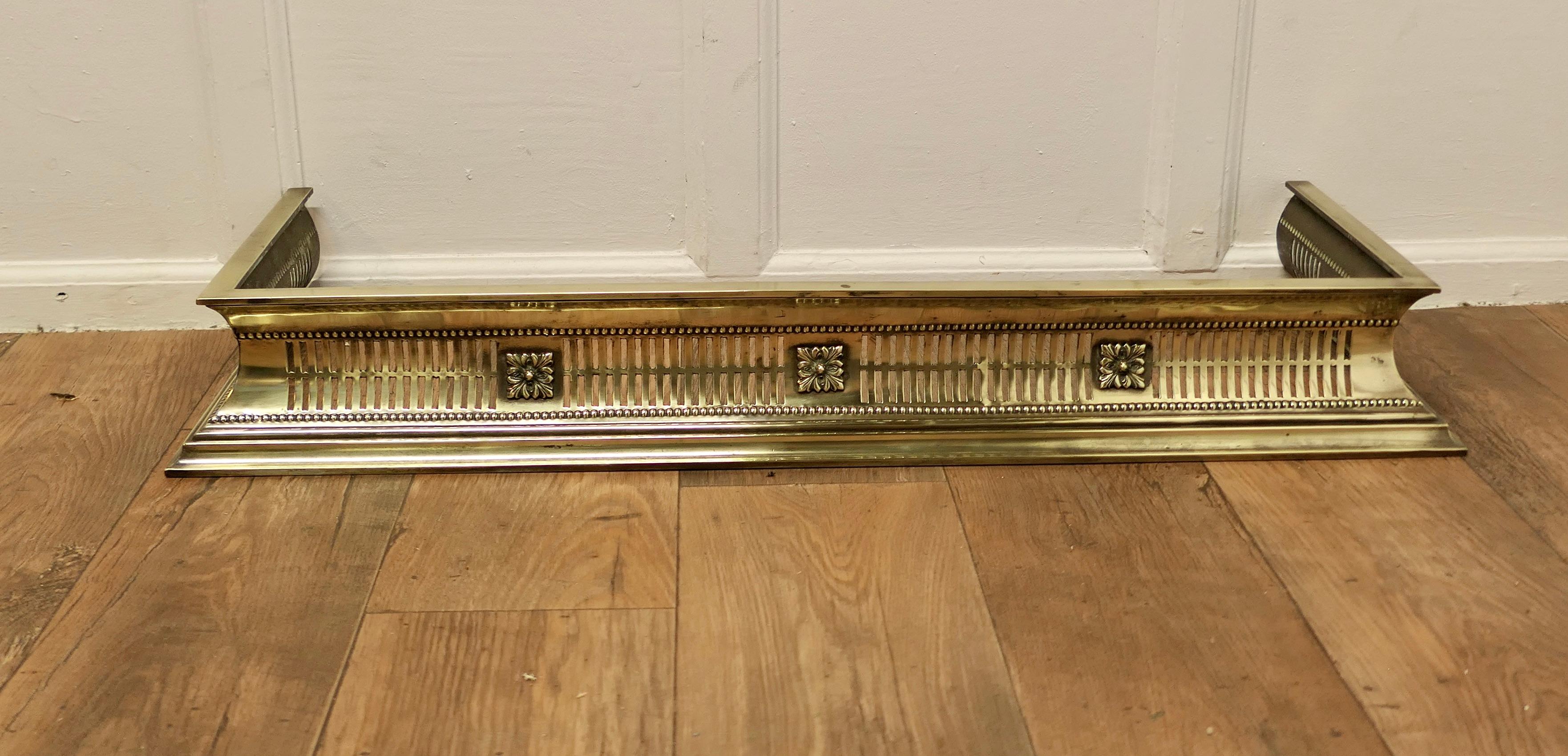 Fine Quality Victorian Pierced Brass Fender

This is a Victorian Pierced Brass Fender it has shaped sides and pierced brass decoration all round with stylised floral motifs
The Fender is in Very good Condition it is 5” high, and 39” long and 13”