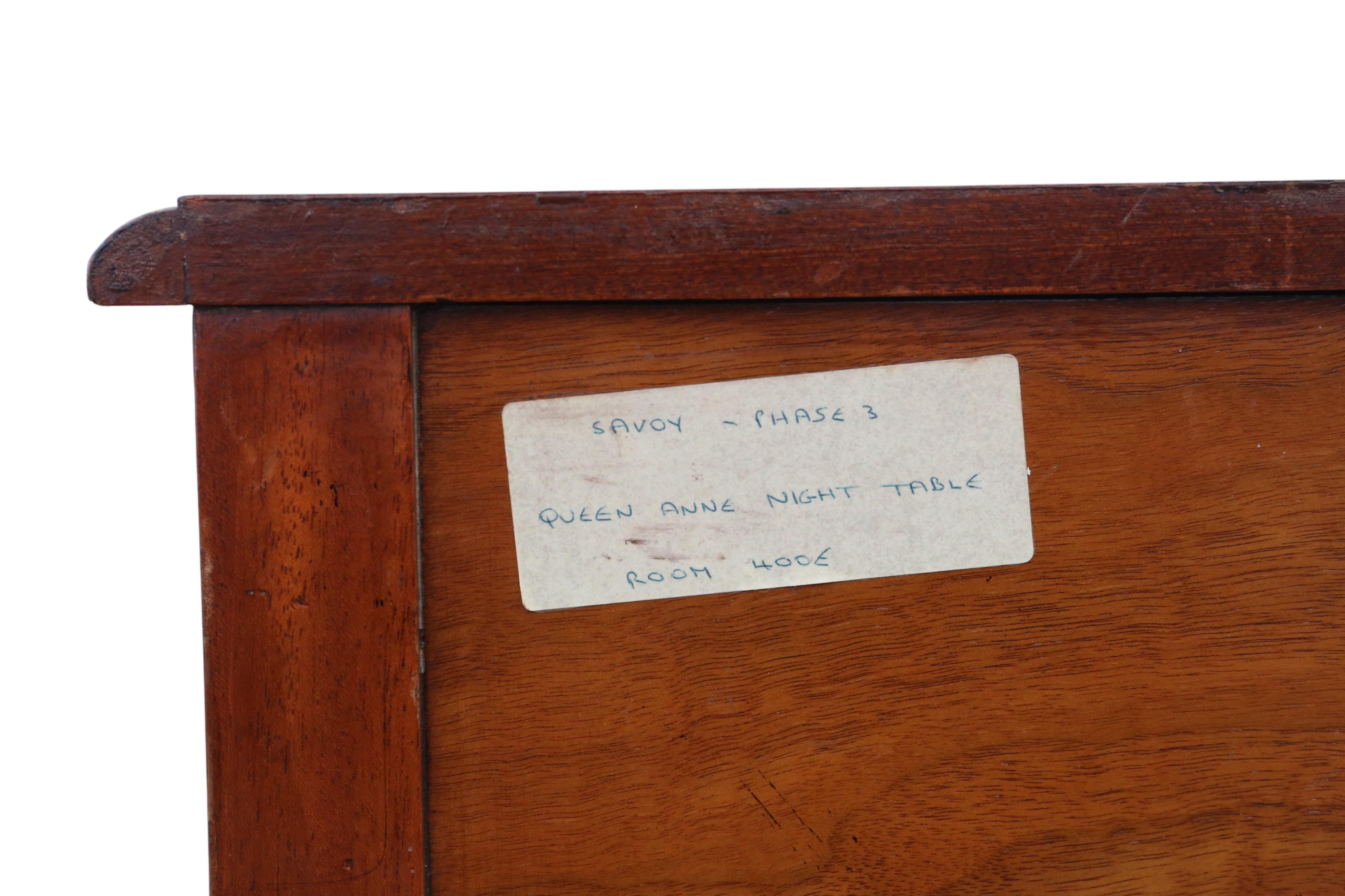 Coppia di comodini in radica di noce di metà secolo di qualità pregiata in vendita 4