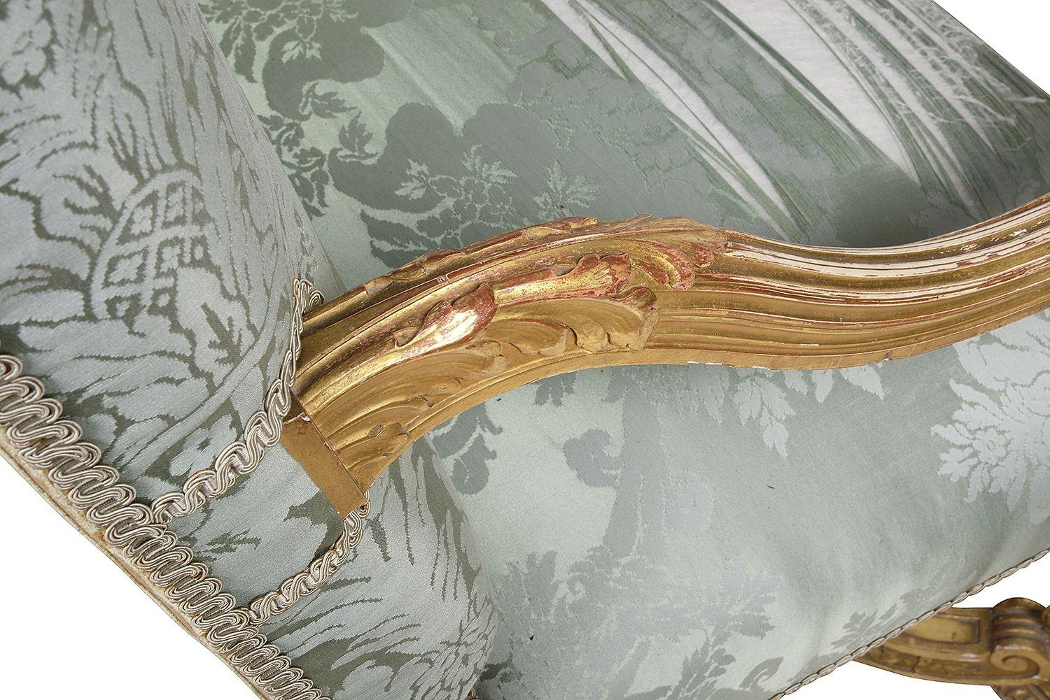 Fauteuils en bois doré de qualité de style William and Mary, vers le XIXe siècle en vente 3