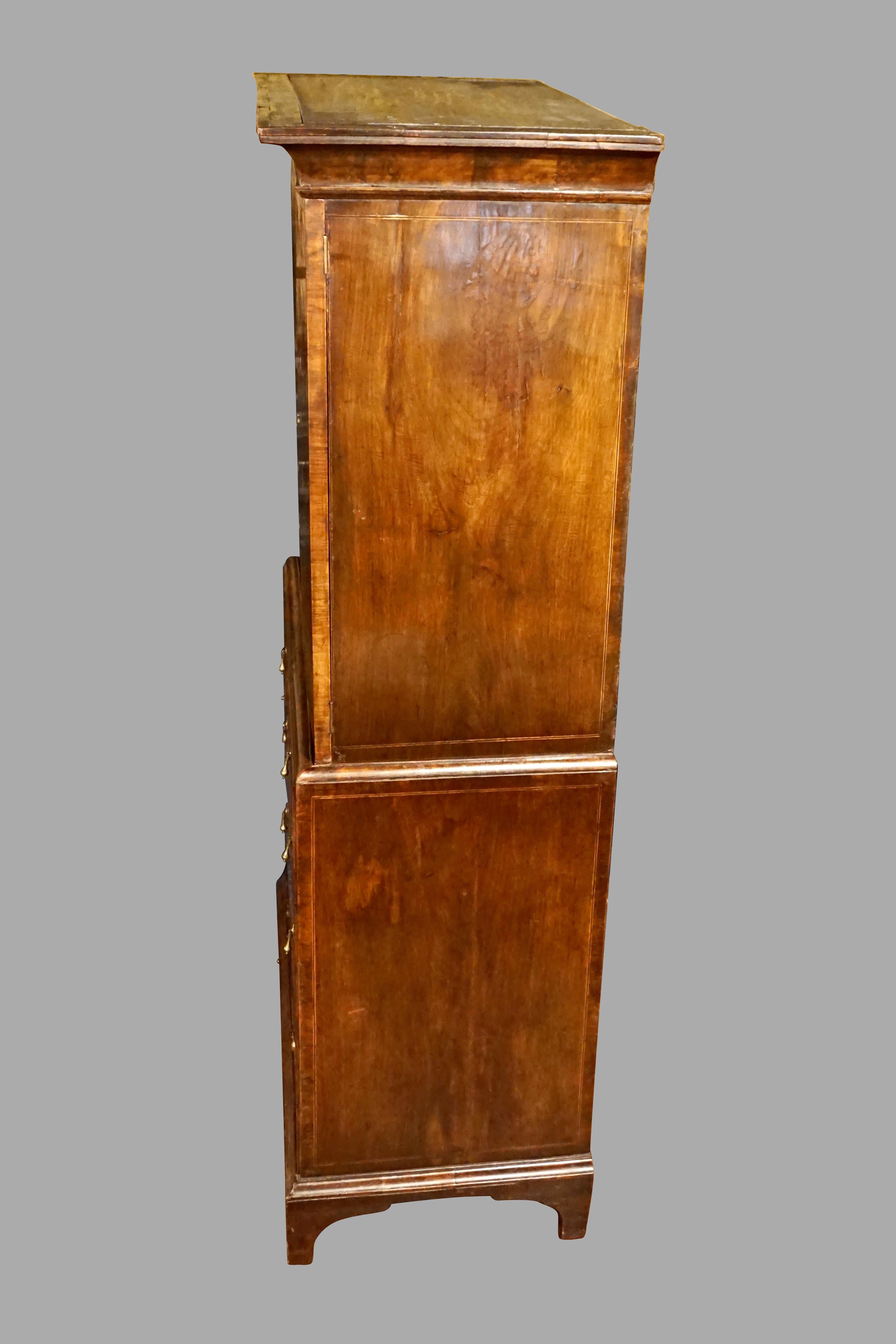 Fine Queen Anne Period Seaweed Marquetry Inlaid Walnut Cabinet-on-Chest  For Sale 3
