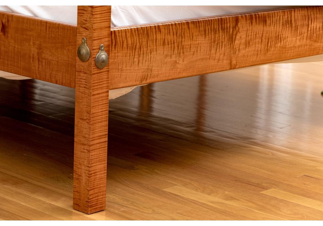 20th Century Fine Queen Octagonal Pencil Post Bed In Tiger Maple By Ian Ingersoll For Sale