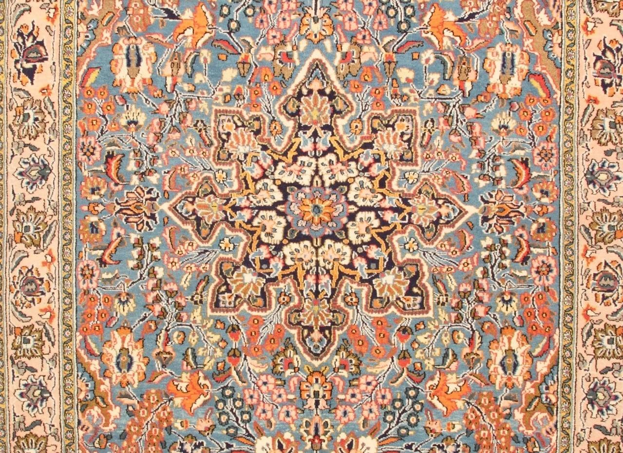 Fine Qum Kurk Rug - Wool with Silk Touch
Produced circa 1940's in Iran

Introducing Via Como, the pinnacle of ultra high-end hand-knotted rugs. Renowned for their unrivaled artistry and exclusivity, Via Como rugs are meticulously crafted by