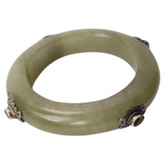 Bracelet de joaillerie asiatique ancien et rare en jade de style hindou moghol indien