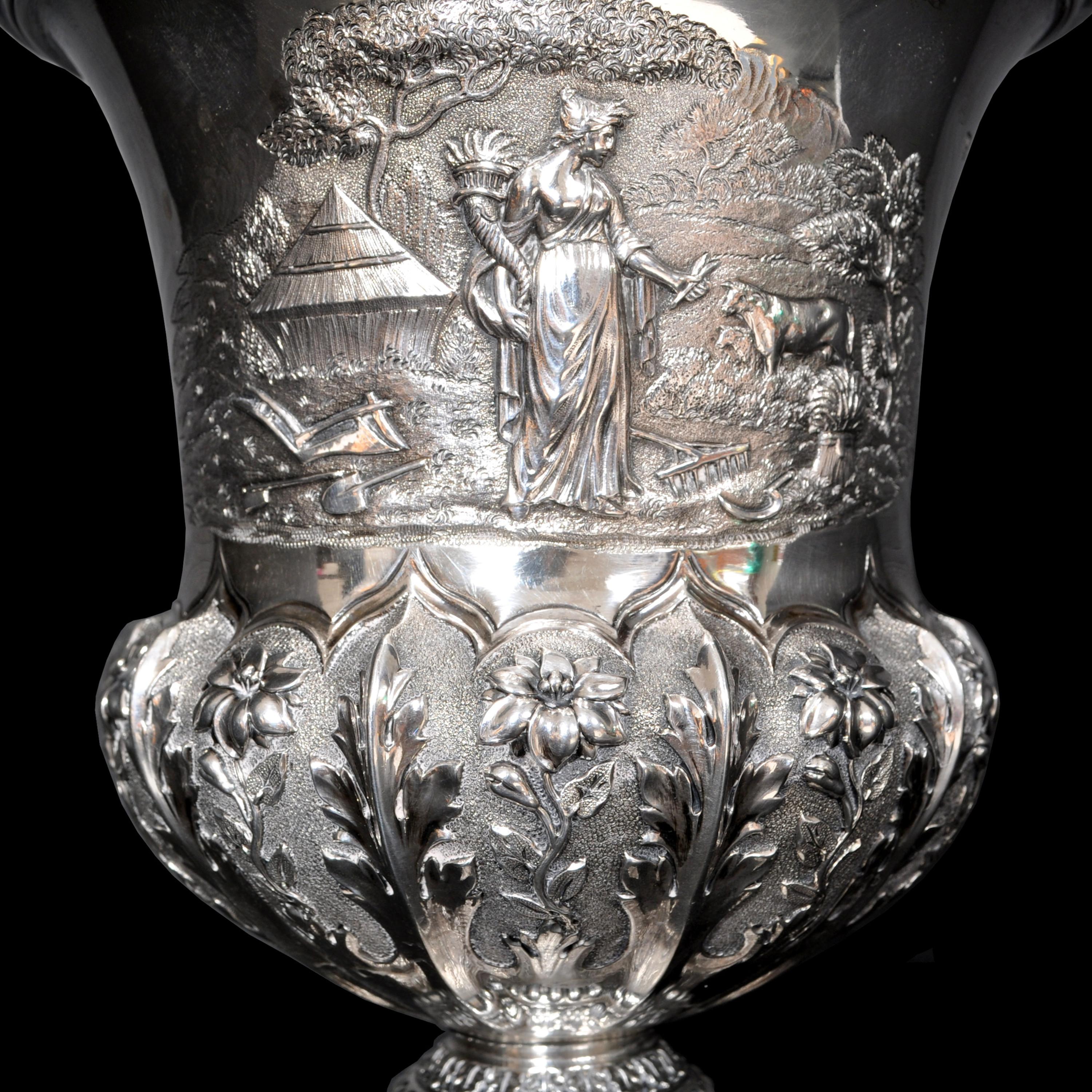 Fine & Rare Antique Sterling Silver William IV London Presentation Cup, 1831 For Sale 2
