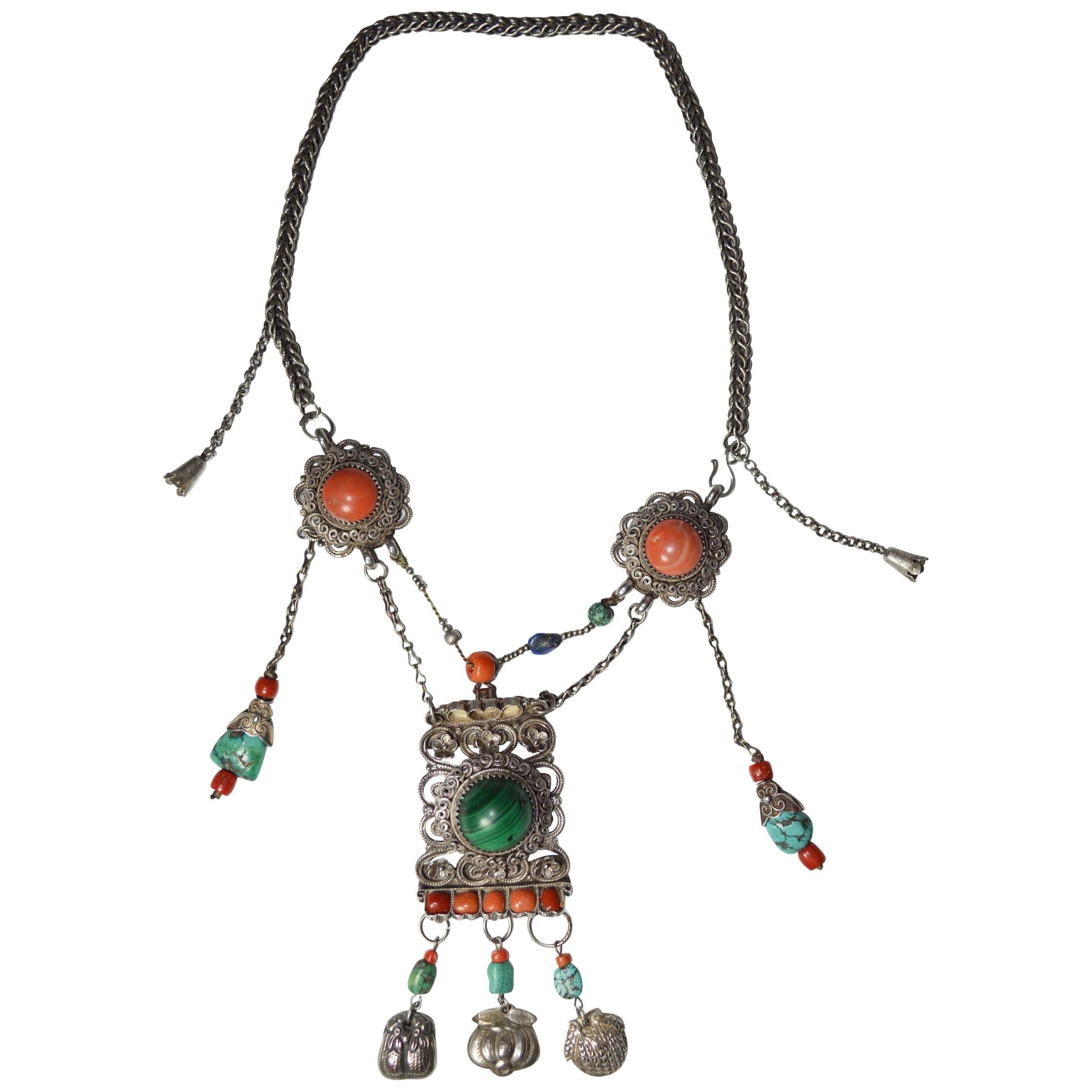 Fine Rare Chinese Antique Silver Coral and Turquoise Necklace �中国古董