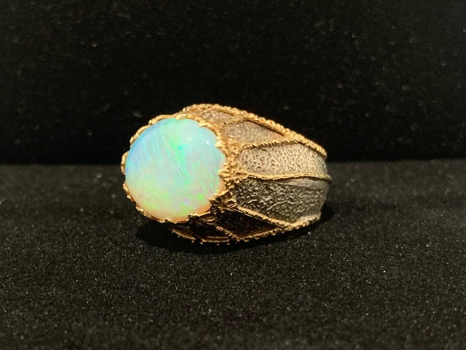 Fine Rare Estate Mario Buccellati Cabochon Opal 18K Gold Spider Web Ring For Sale 1