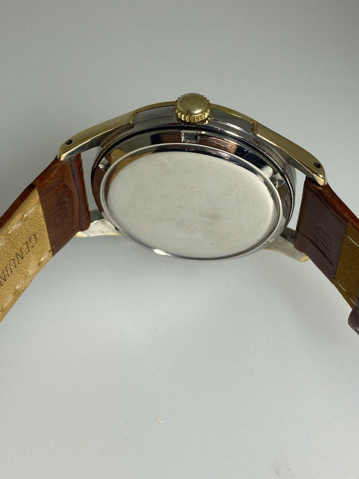 Fine & Rare Gold on Steel HoneyComb Dial OMEGA Watch. Cal 283. Ref: 2640-7SC For Sale 2