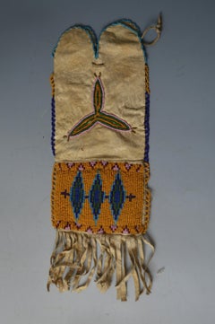 Fine Rare Old Native American Beaded Pipe Tobacco Bag