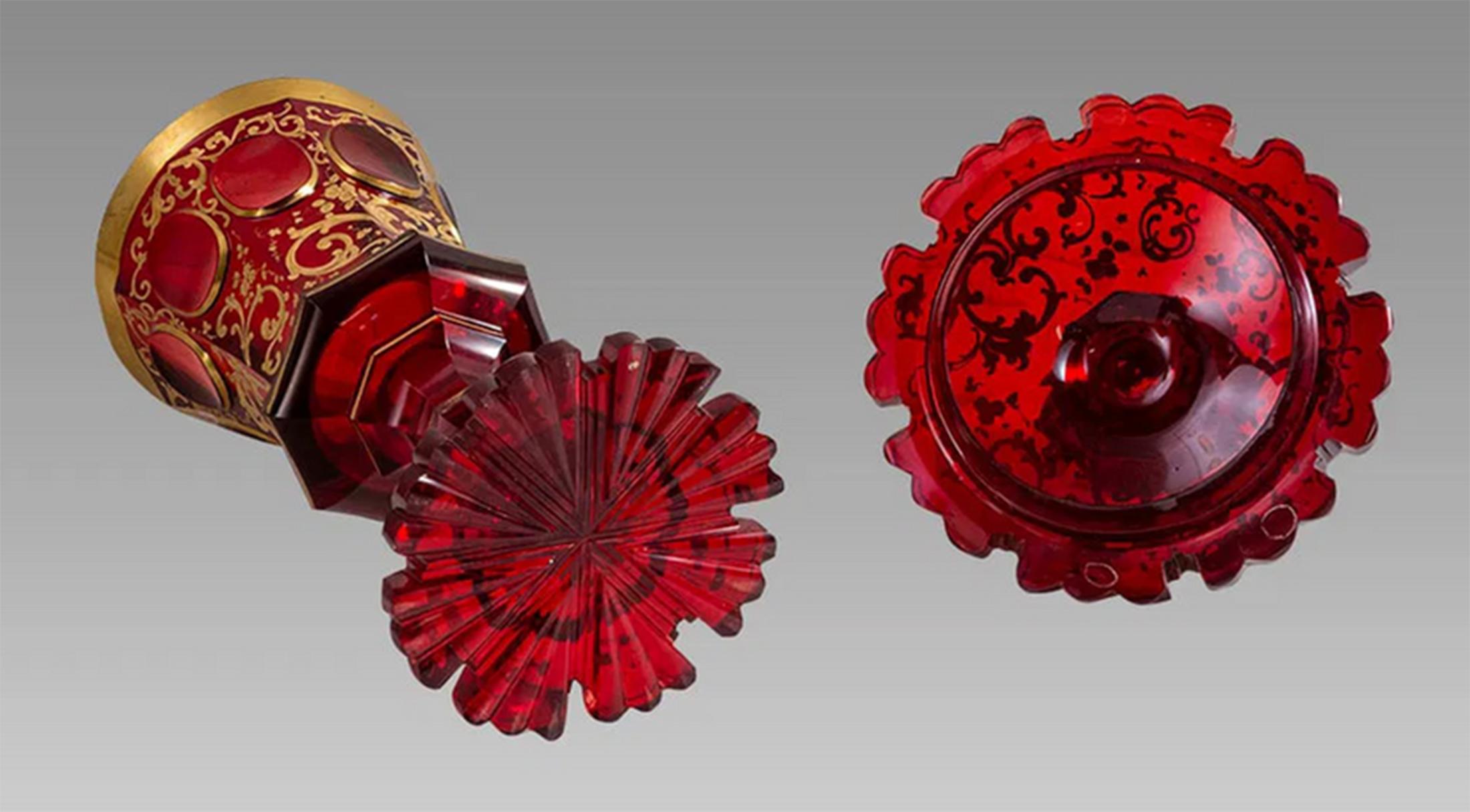 Fine Red & Gilt Painted Bohemian Glass Covered Pokal In Good Condition For Sale In New York, NY