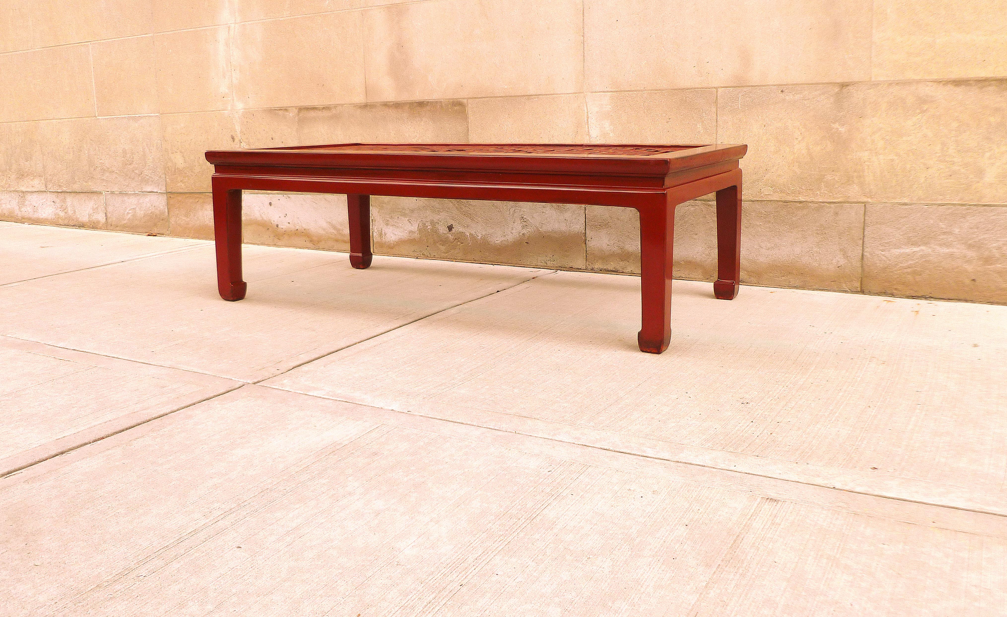 Polished Fine Red Lacquer Low Table with Fret Work Top For Sale