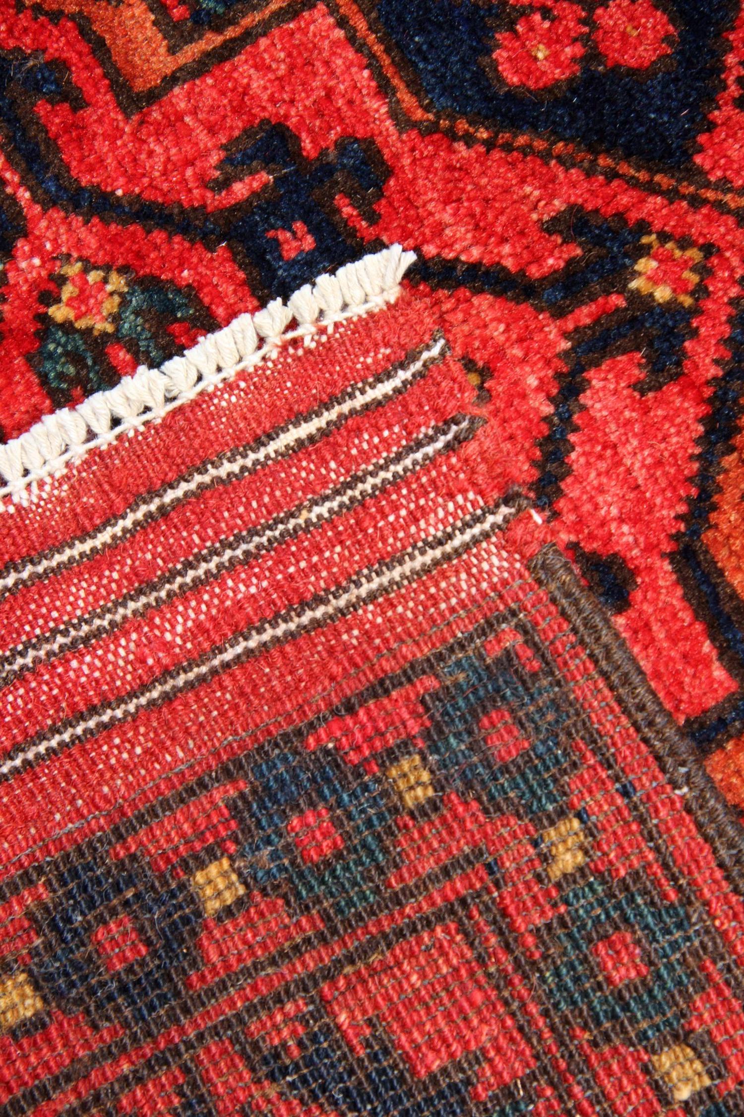 red area rugs